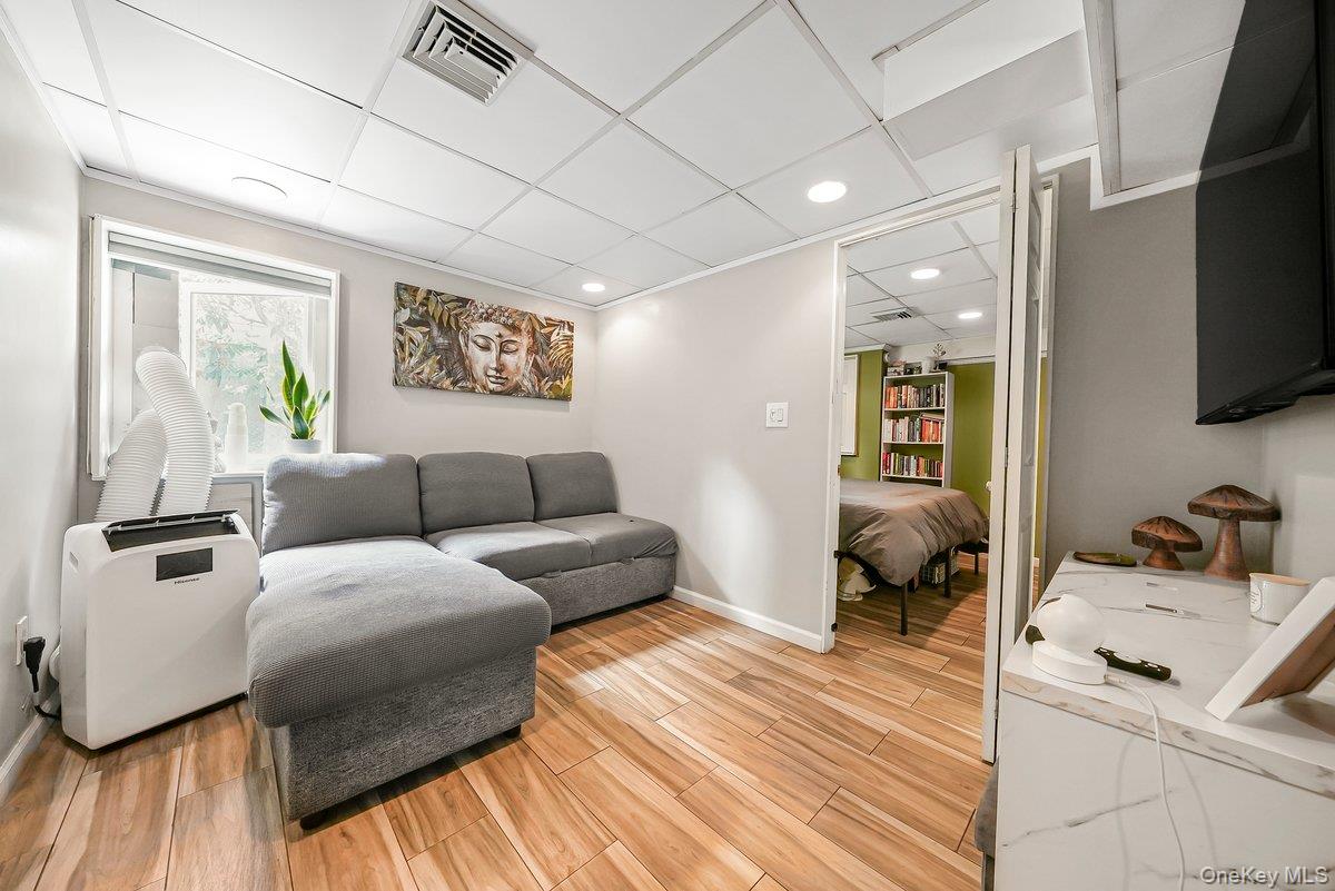 66 Lakeview Avenue, Yonkers, NY 10710