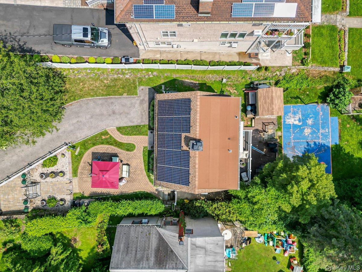 66 Lakeview Avenue, Yonkers, NY 10710