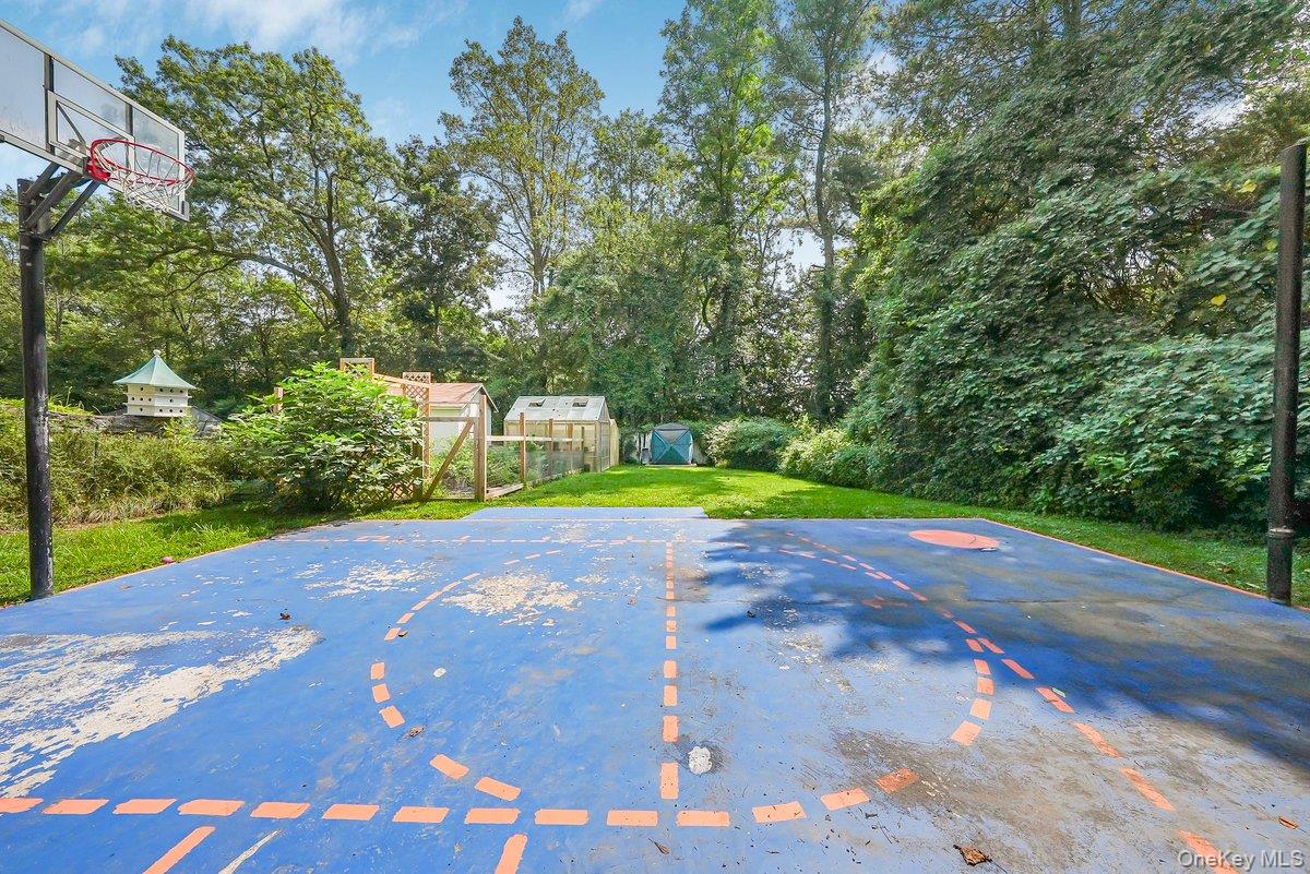 66 Lakeview Avenue, Yonkers, NY 10710