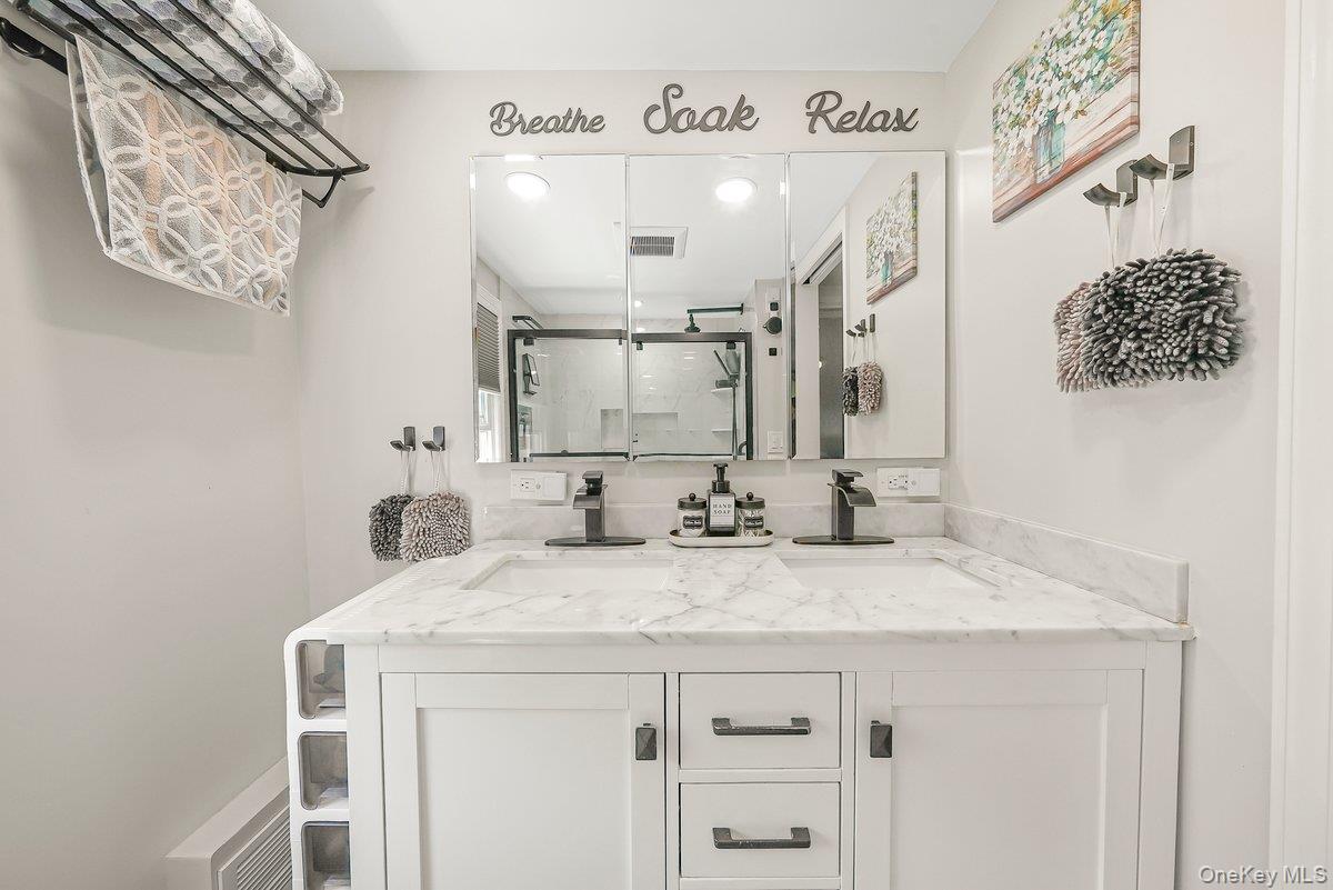 66 Lakeview Avenue, Yonkers, NY 10710