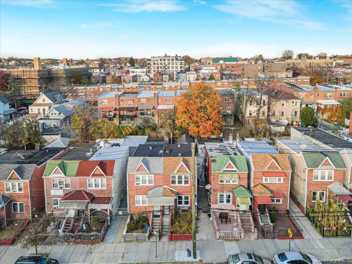 855 E 215 Street, Bronx, NY 10467