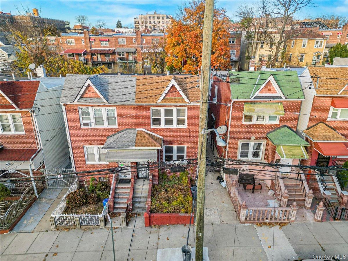 855 E 215 Street, Bronx, NY 10467