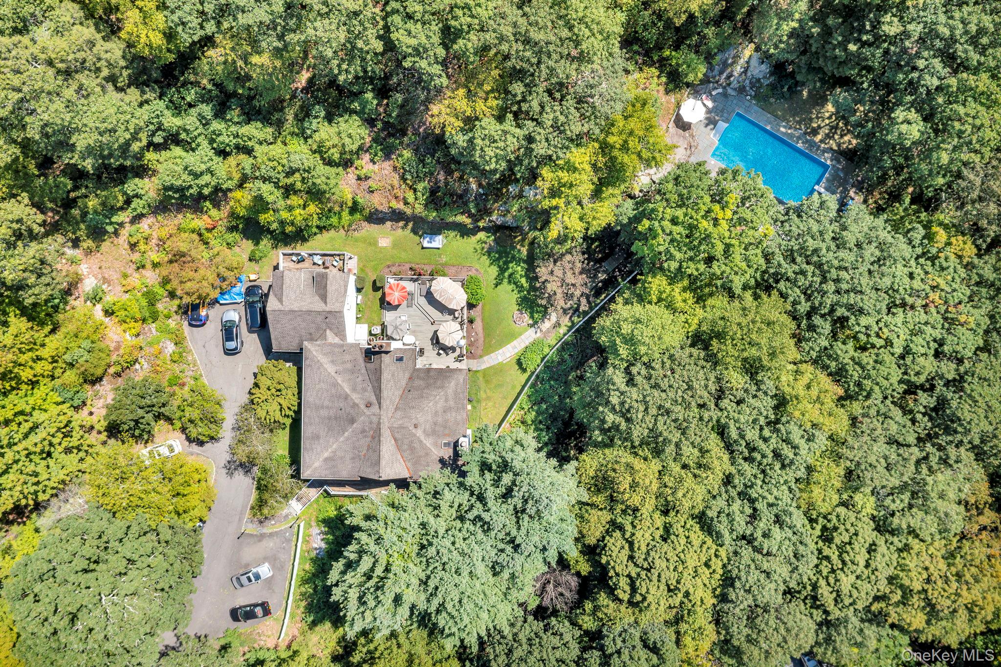 6 Van Rensselaer Road, Katonah, NY 10536