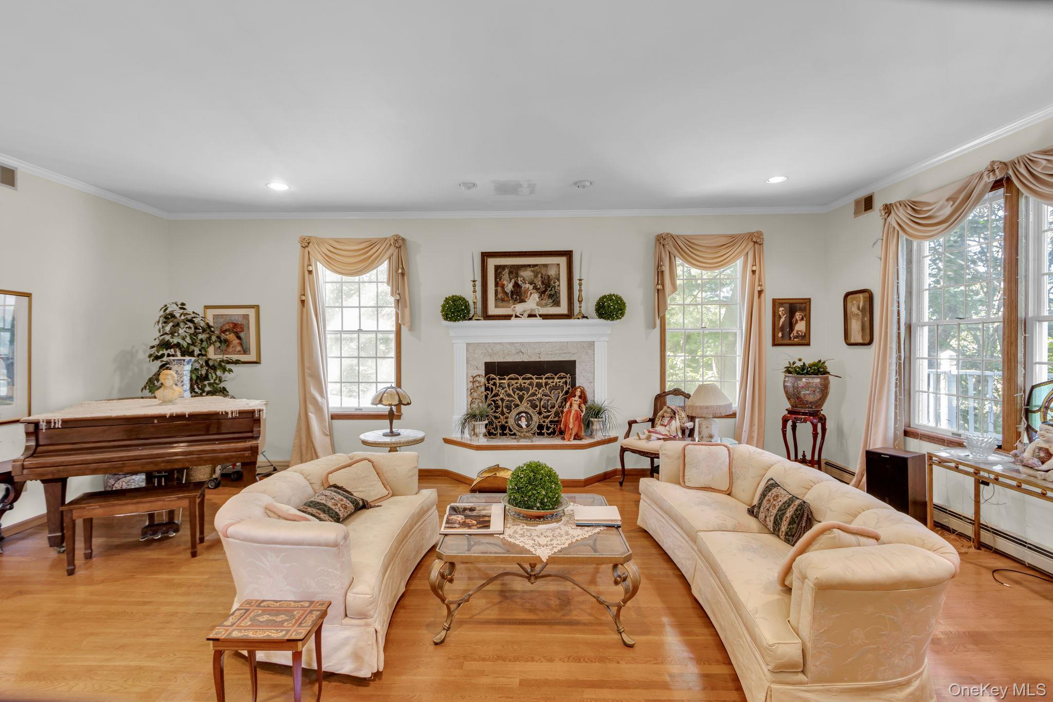 6 Van Rensselaer Road, Katonah, NY 10536