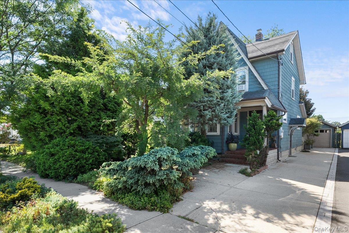 44 Madison Street, Lynbrook, NY 11563