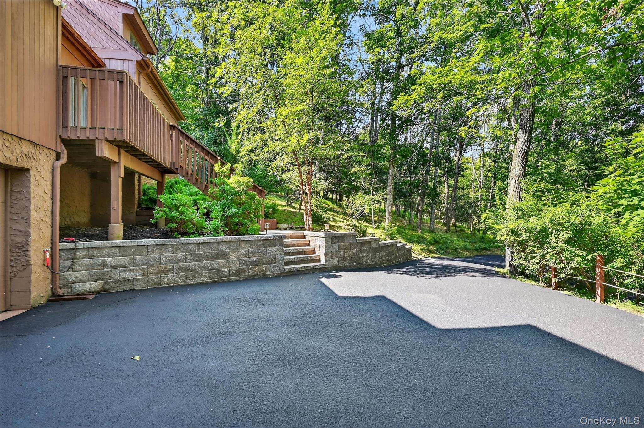 61 W Corbett Road, Montgomery, NY 12549