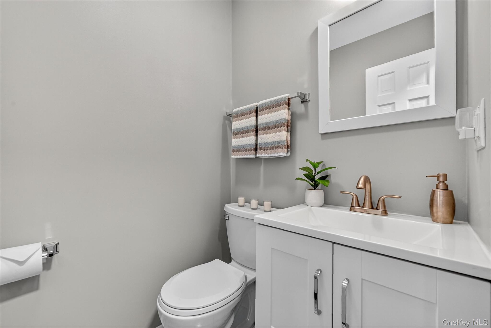 61 W Corbett Road, Montgomery, NY 12549