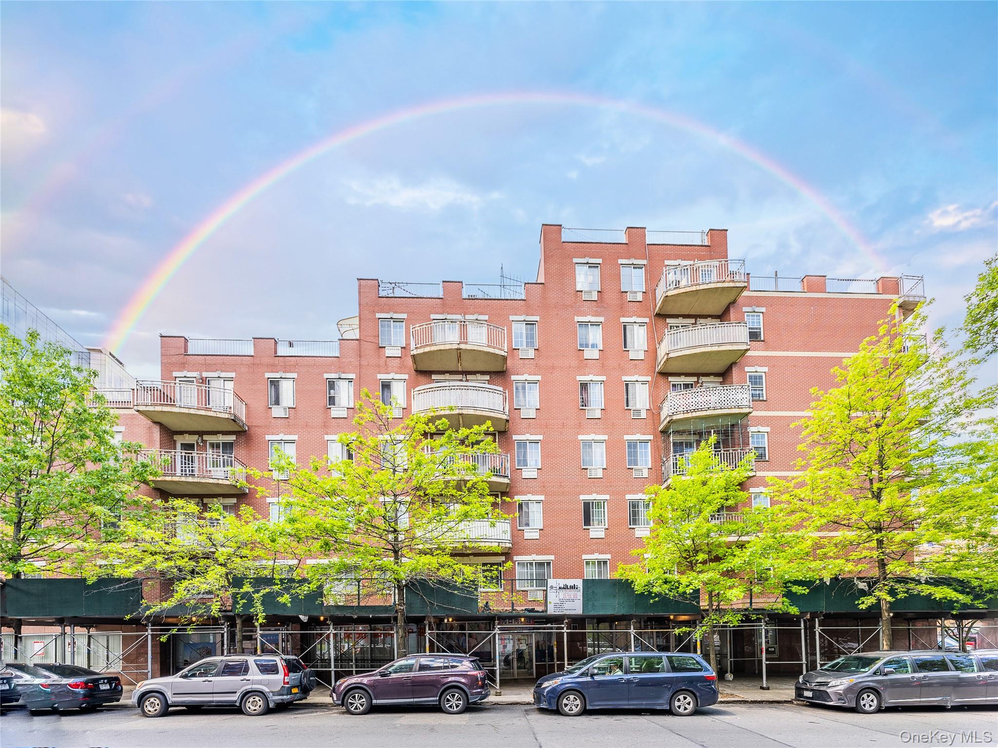 35-06 Leavitt Street # 3E, Flushing, NY 11354