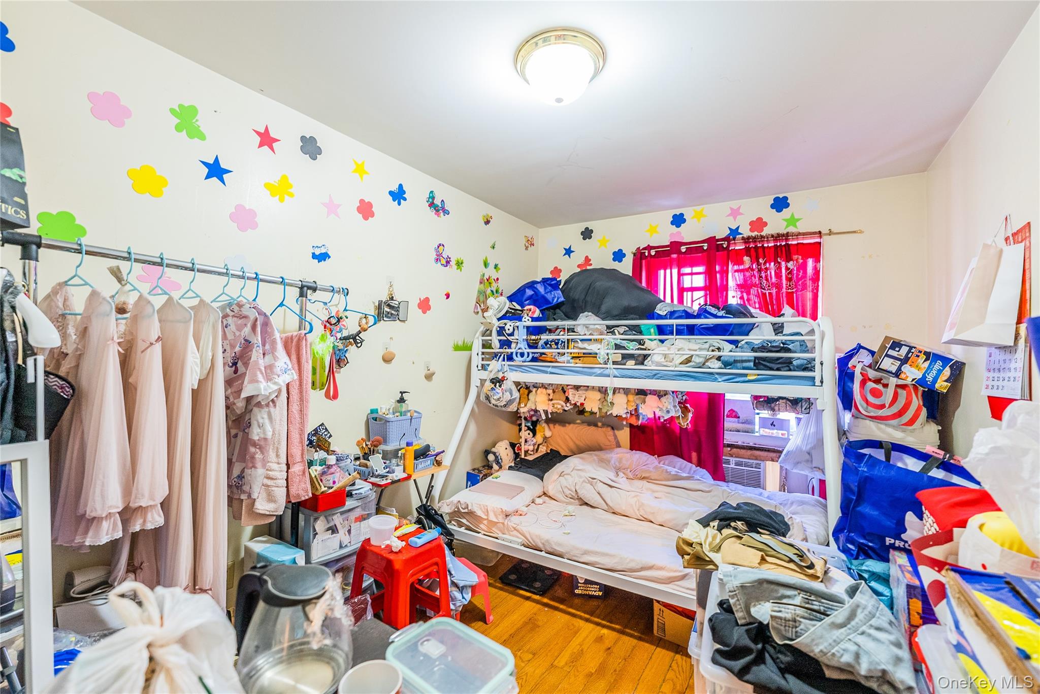 35-06 Leavitt Street # 3E, Flushing, NY 11354