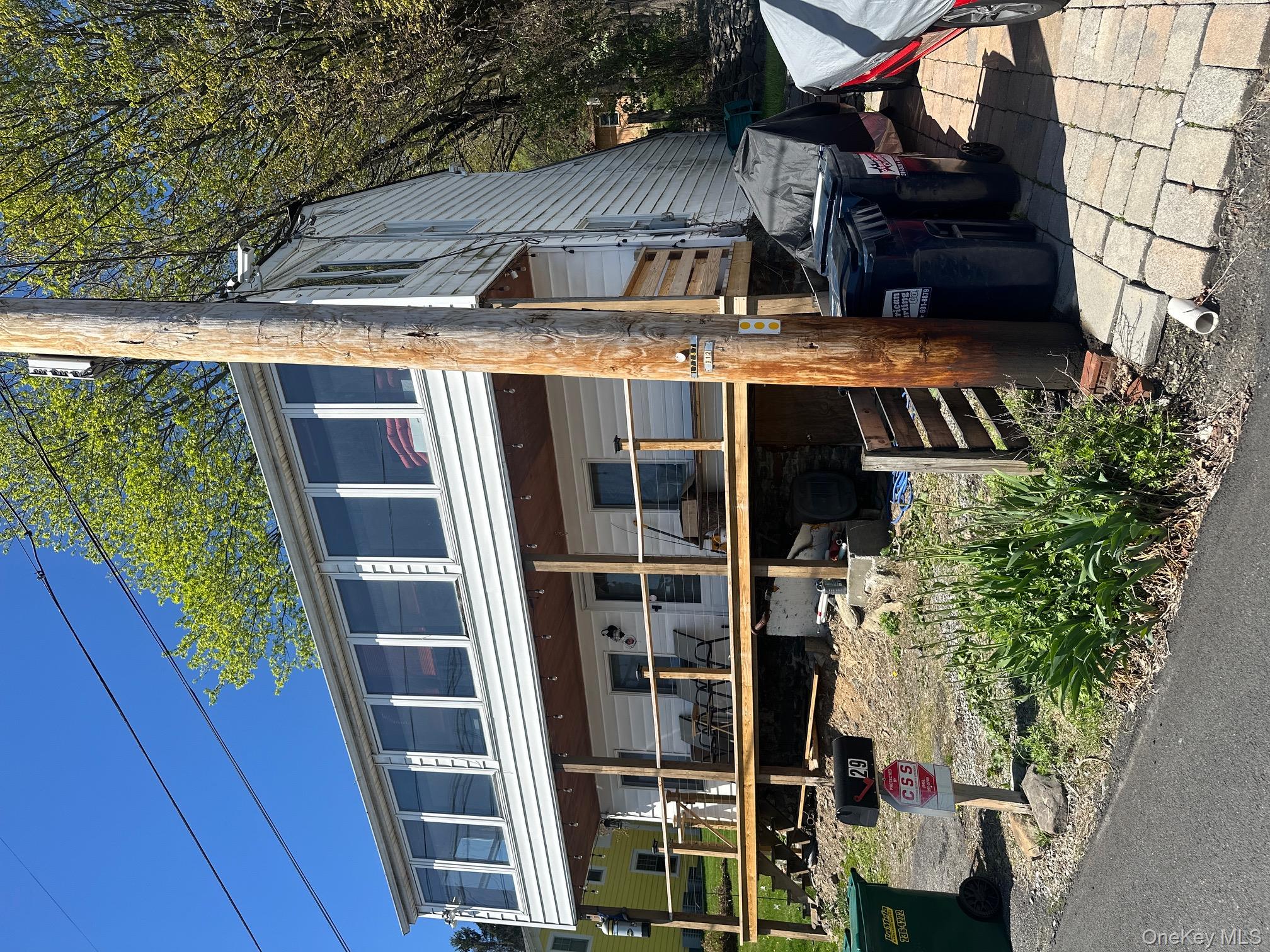 29 Oakes Road, Highland, NY 12528