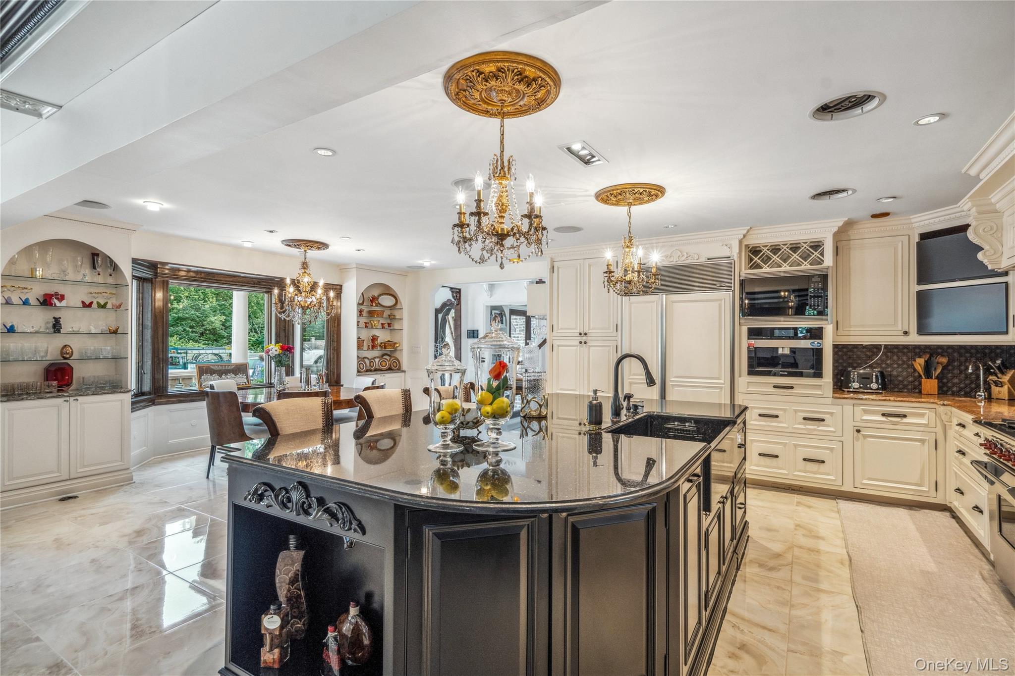 213 Guinea Woods Road, Old Westbury, NY 11568