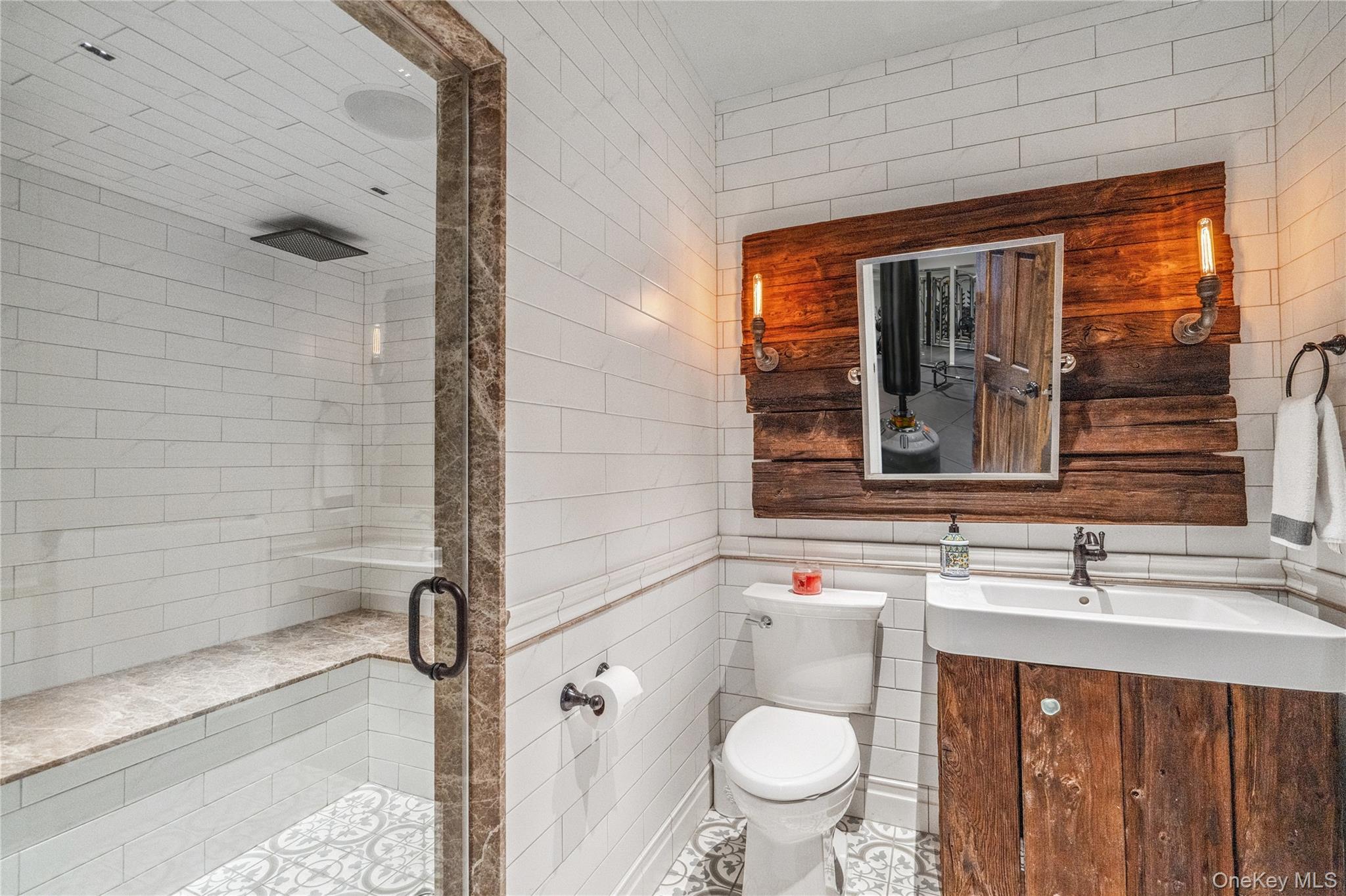 213 Guinea Woods Road, Old Westbury, NY 11568