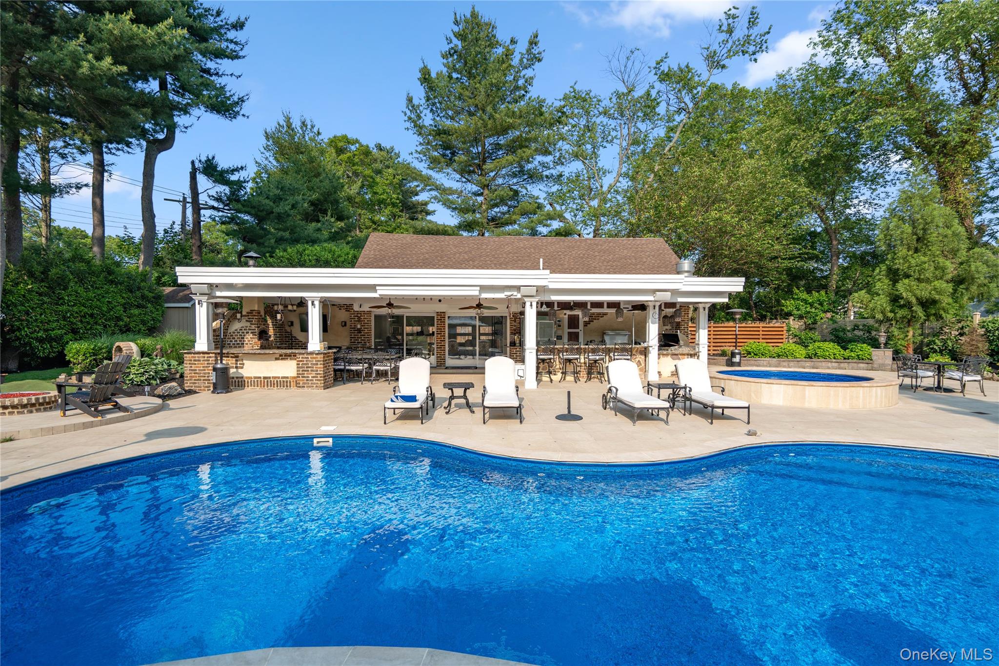 213 Guinea Woods Road, Old Westbury, NY 11568