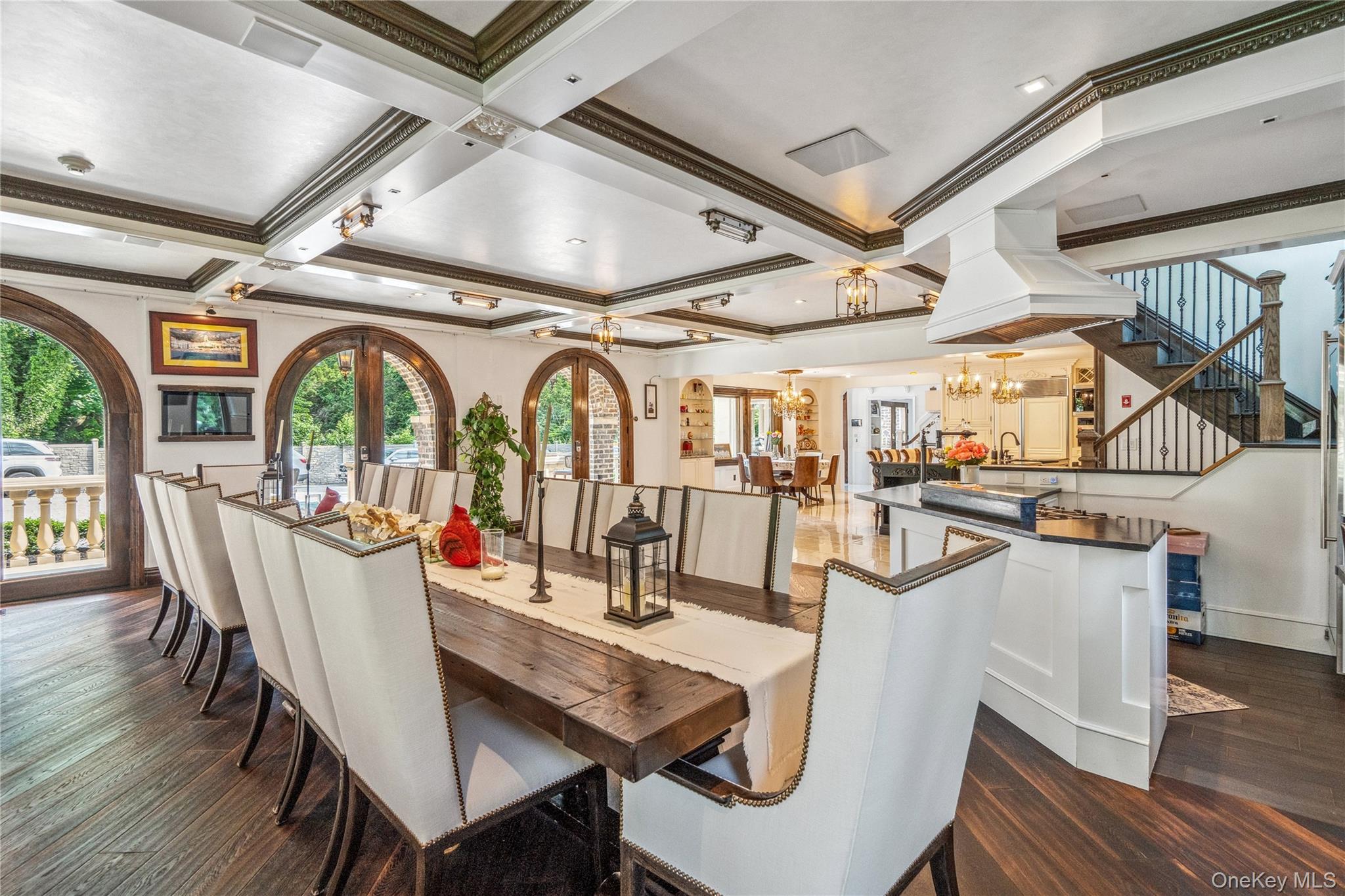 213 Guinea Woods Road, Old Westbury, NY 11568