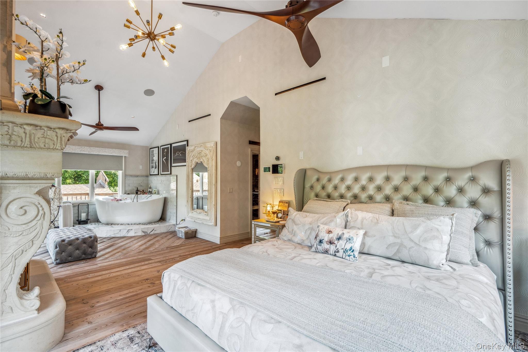 213 Guinea Woods Road, Old Westbury, NY 11568