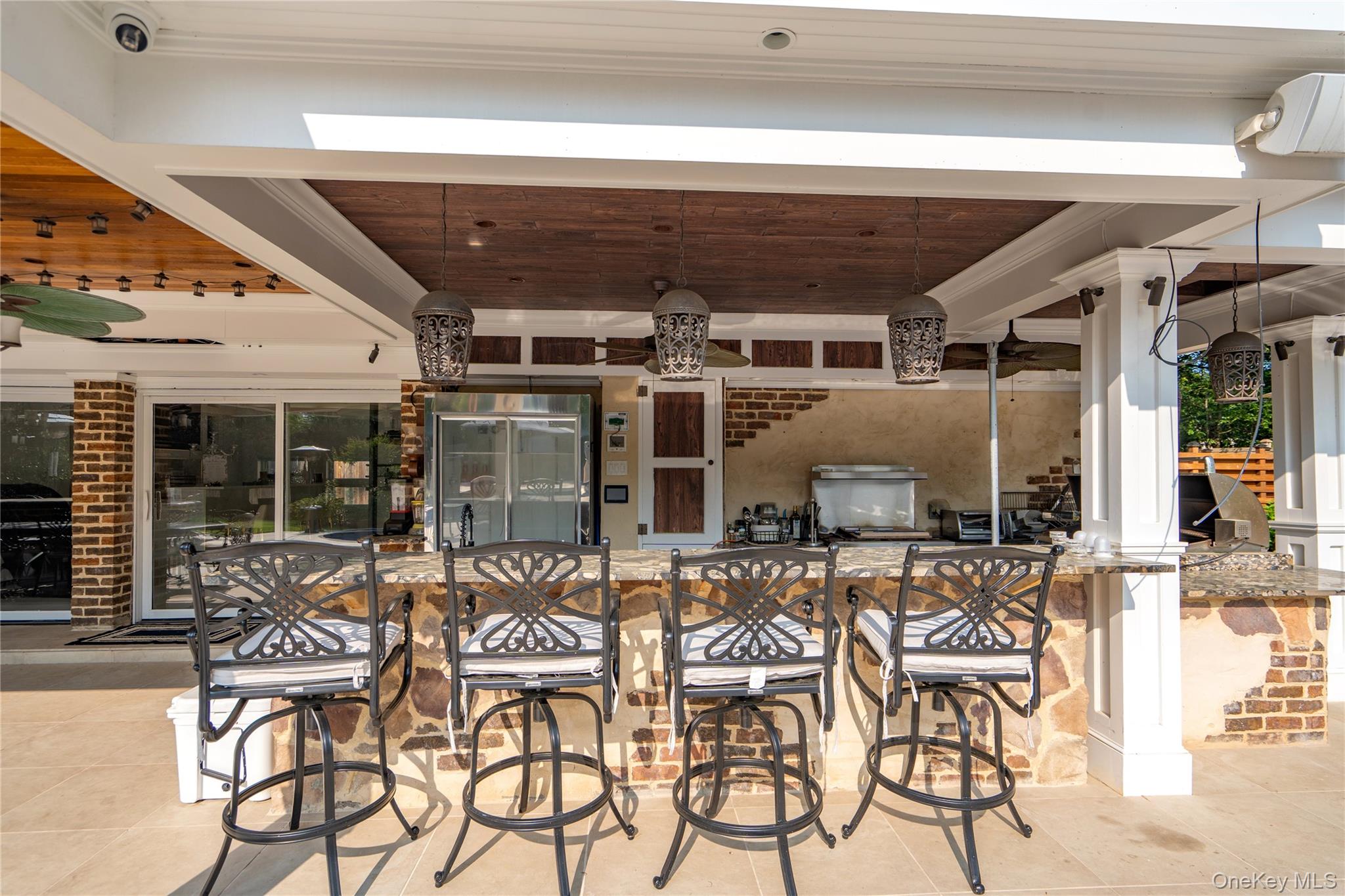 213 Guinea Woods Road, Old Westbury, NY 11568