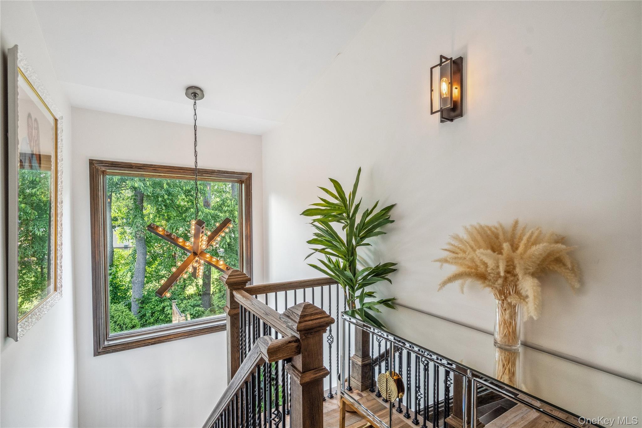 213 Guinea Woods Road, Old Westbury, NY 11568