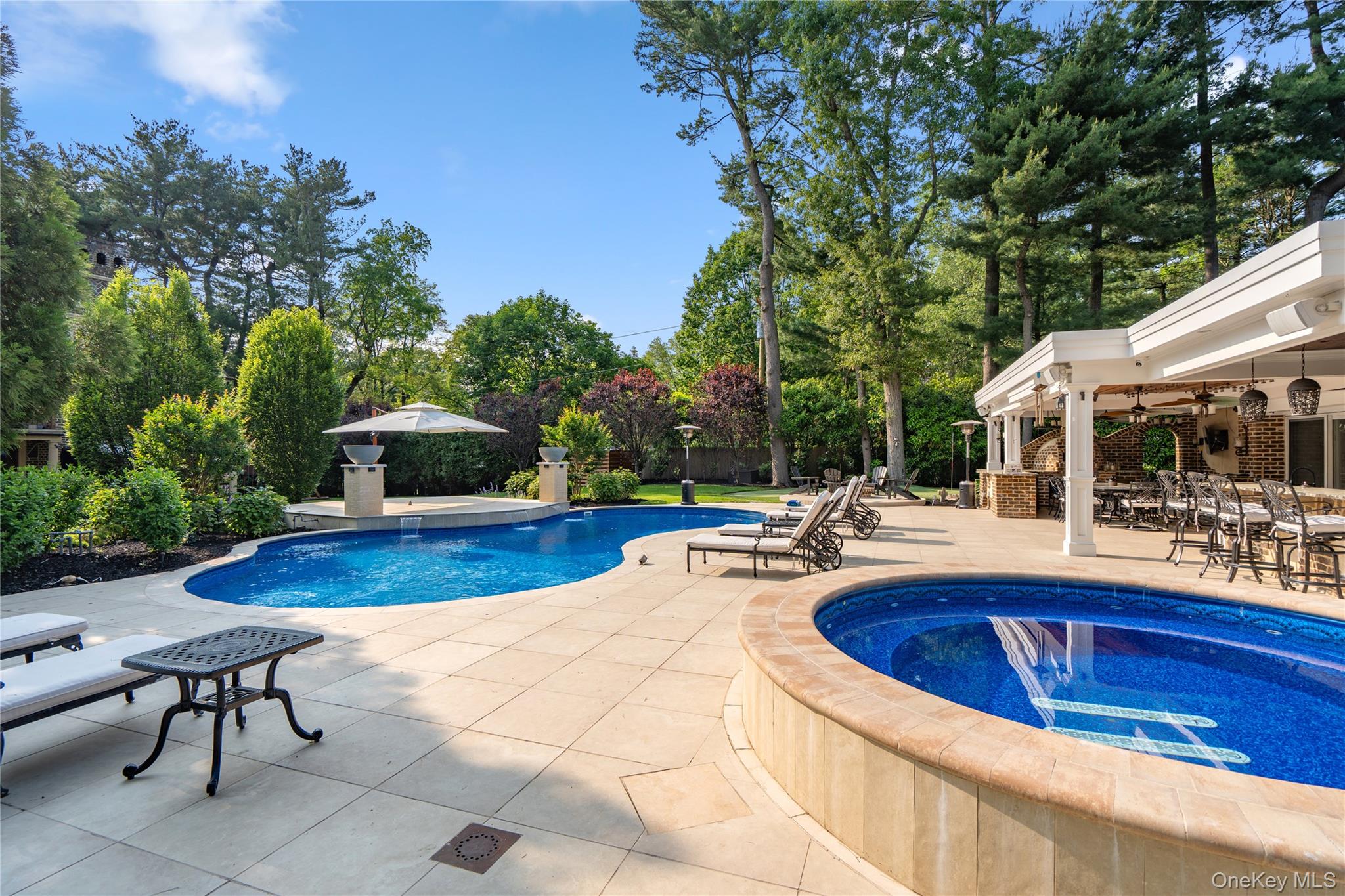 213 Guinea Woods Road, Old Westbury, NY 11568