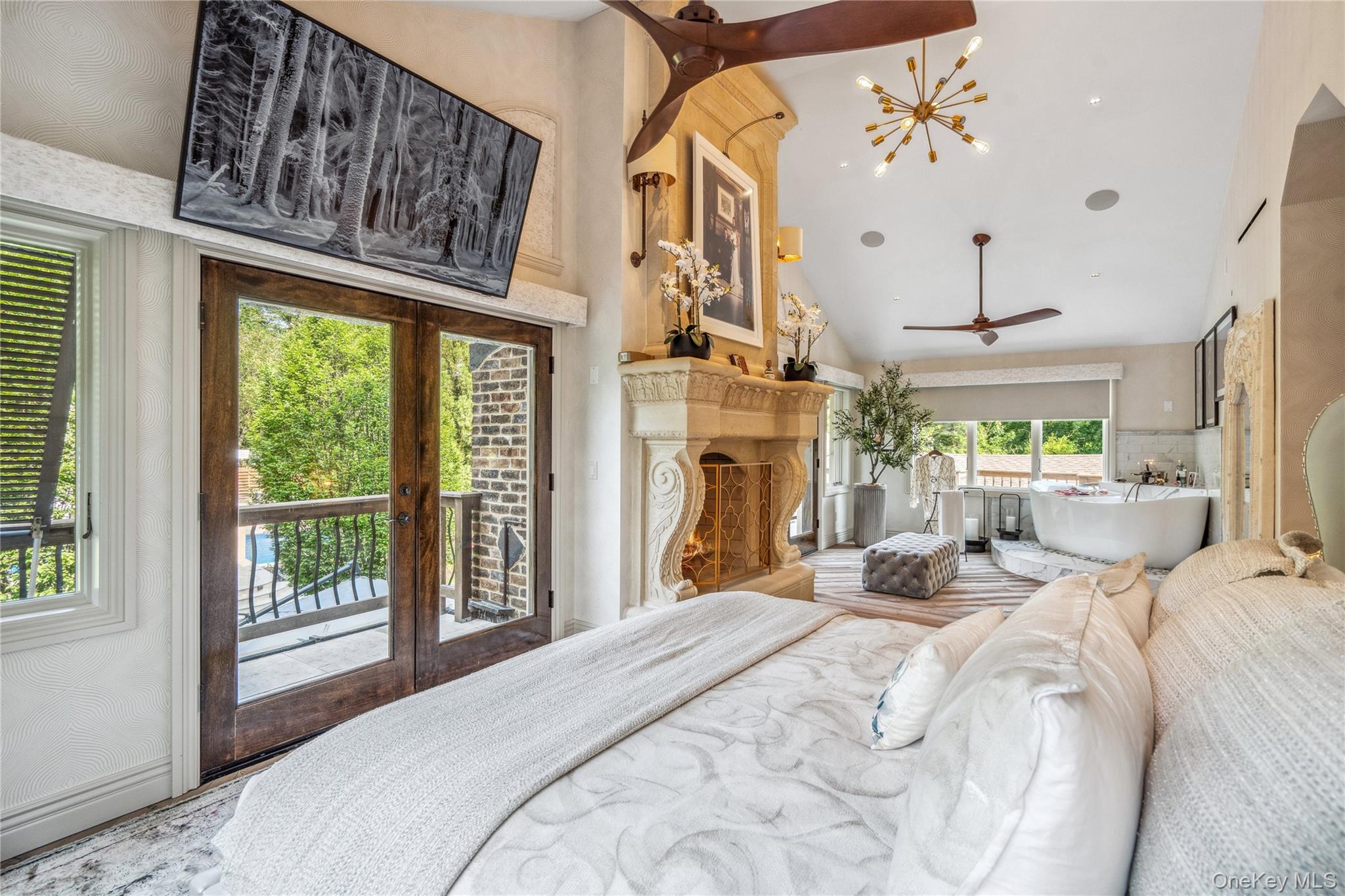 213 Guinea Woods Road, Old Westbury, NY 11568