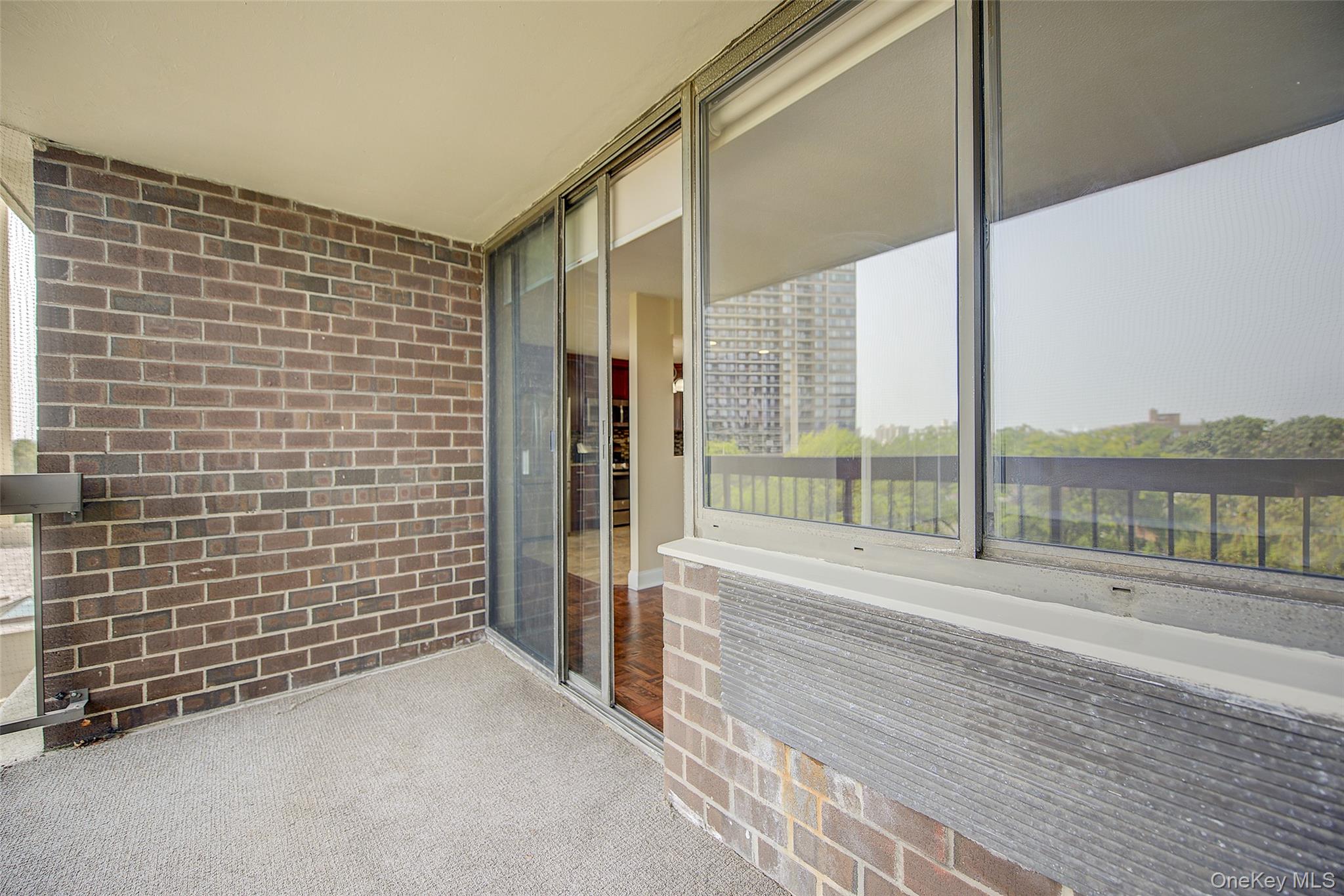 1 Bay Club Drive # 5H, Bayside, NY 11360