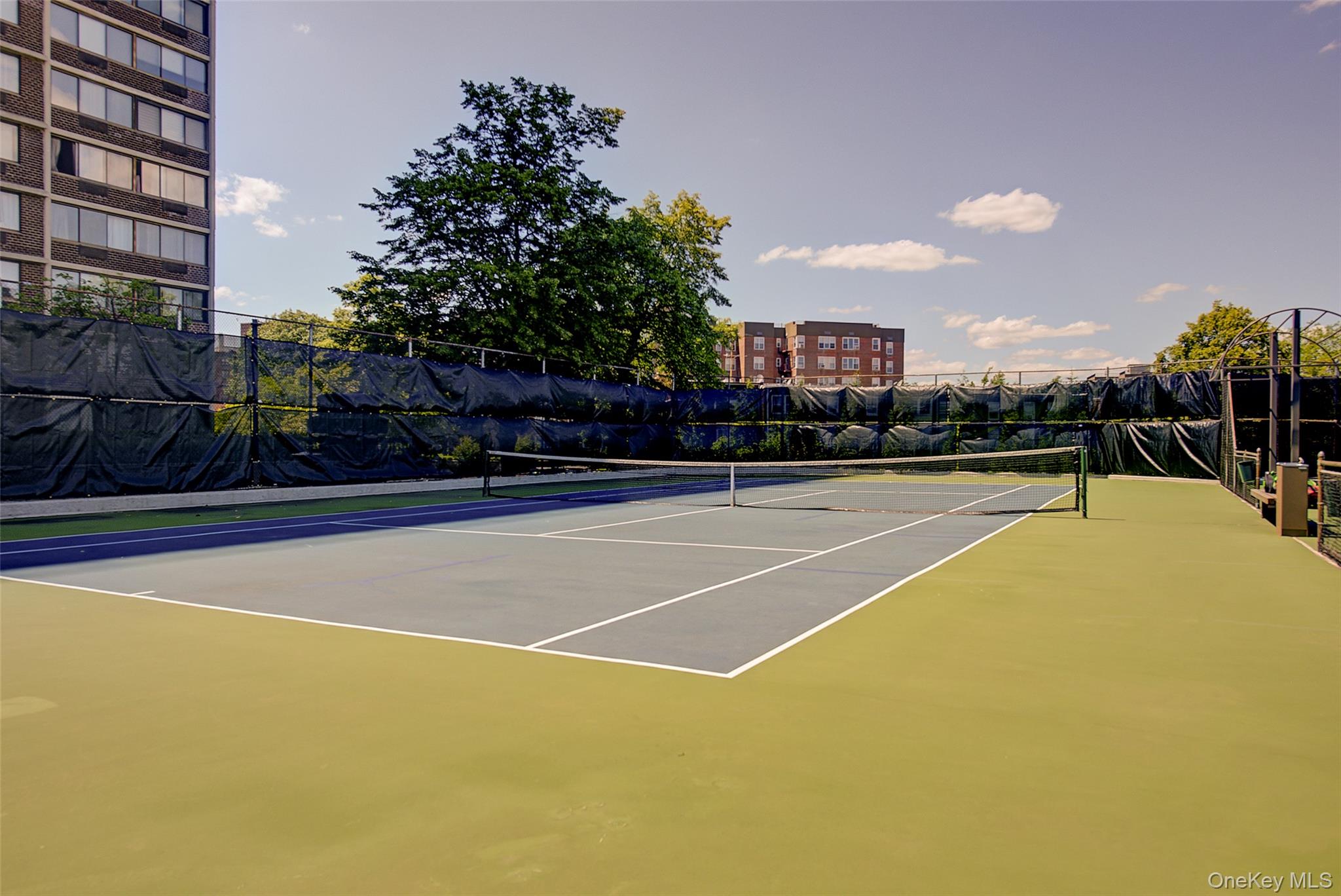 1 Bay Club Drive # 5H, Bayside, NY 11360