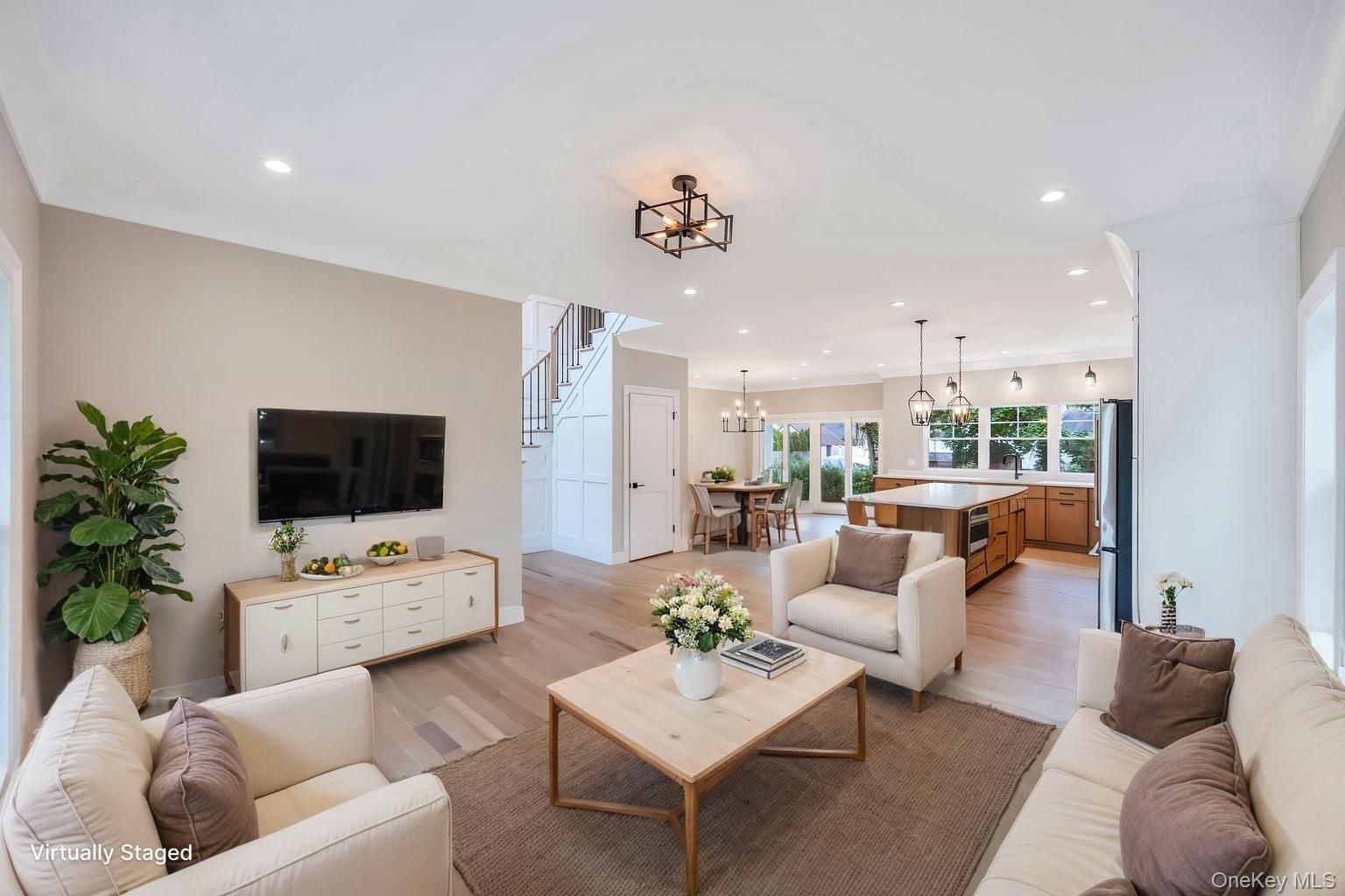 100 Root Avenue, Islip, NY 11751