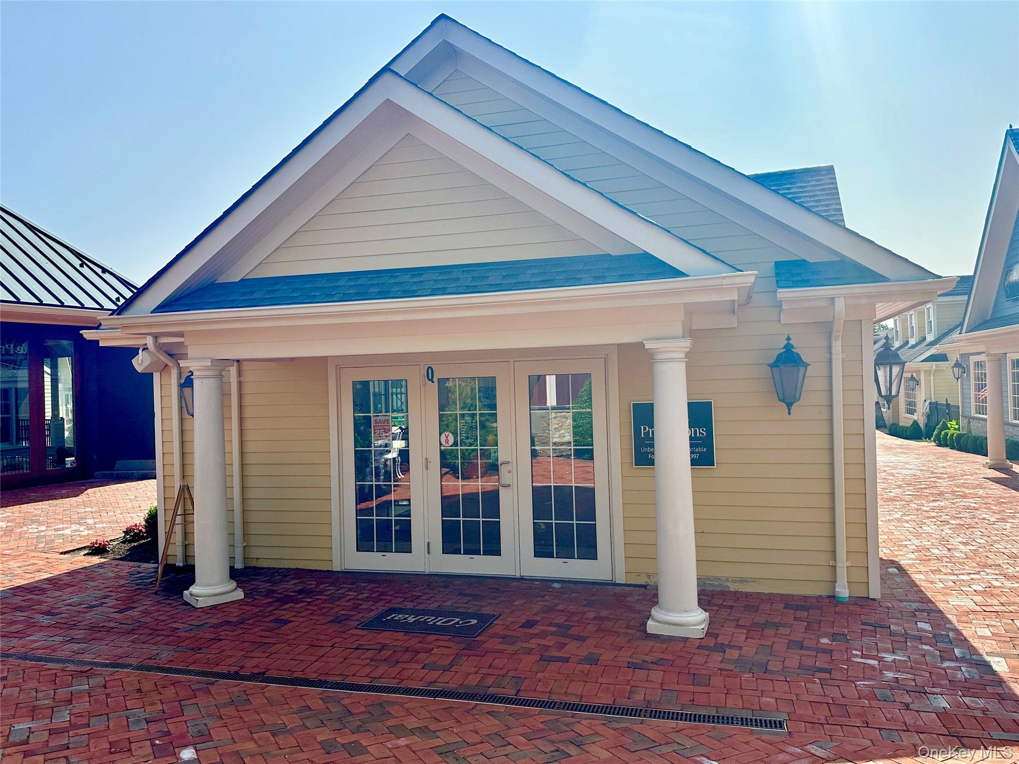5768 Route 25A # Q, Wading River, NY 11792