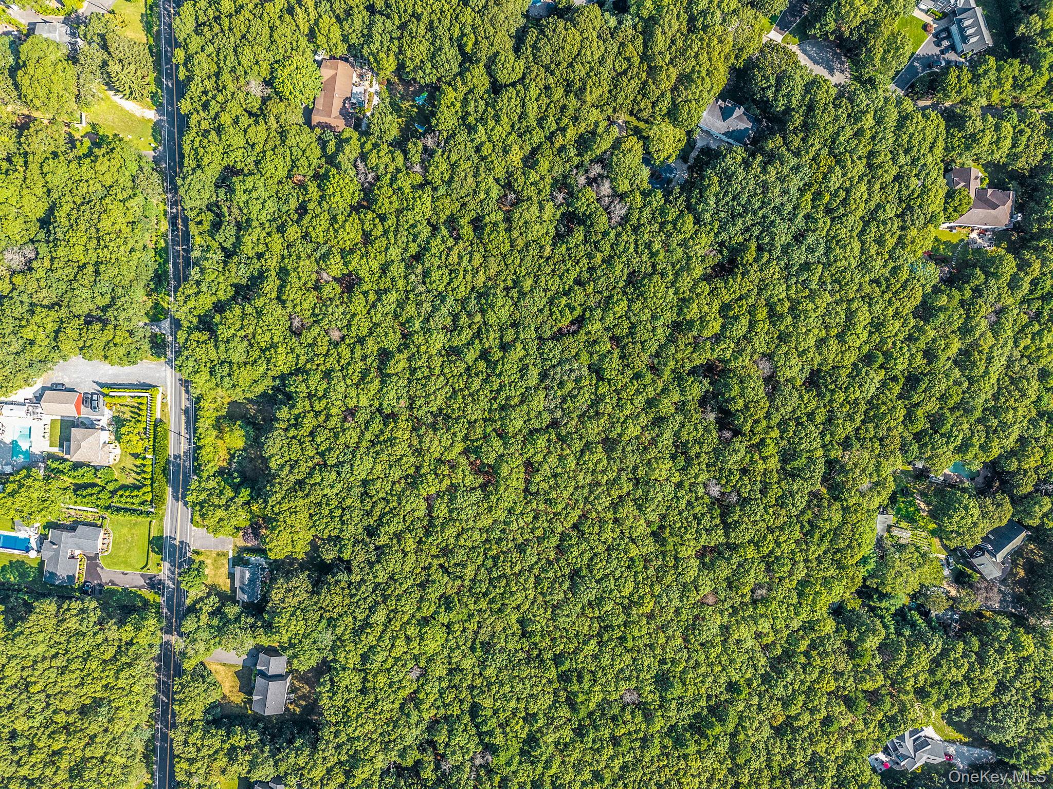 200 Wading River Road, Manorville, NY 11949