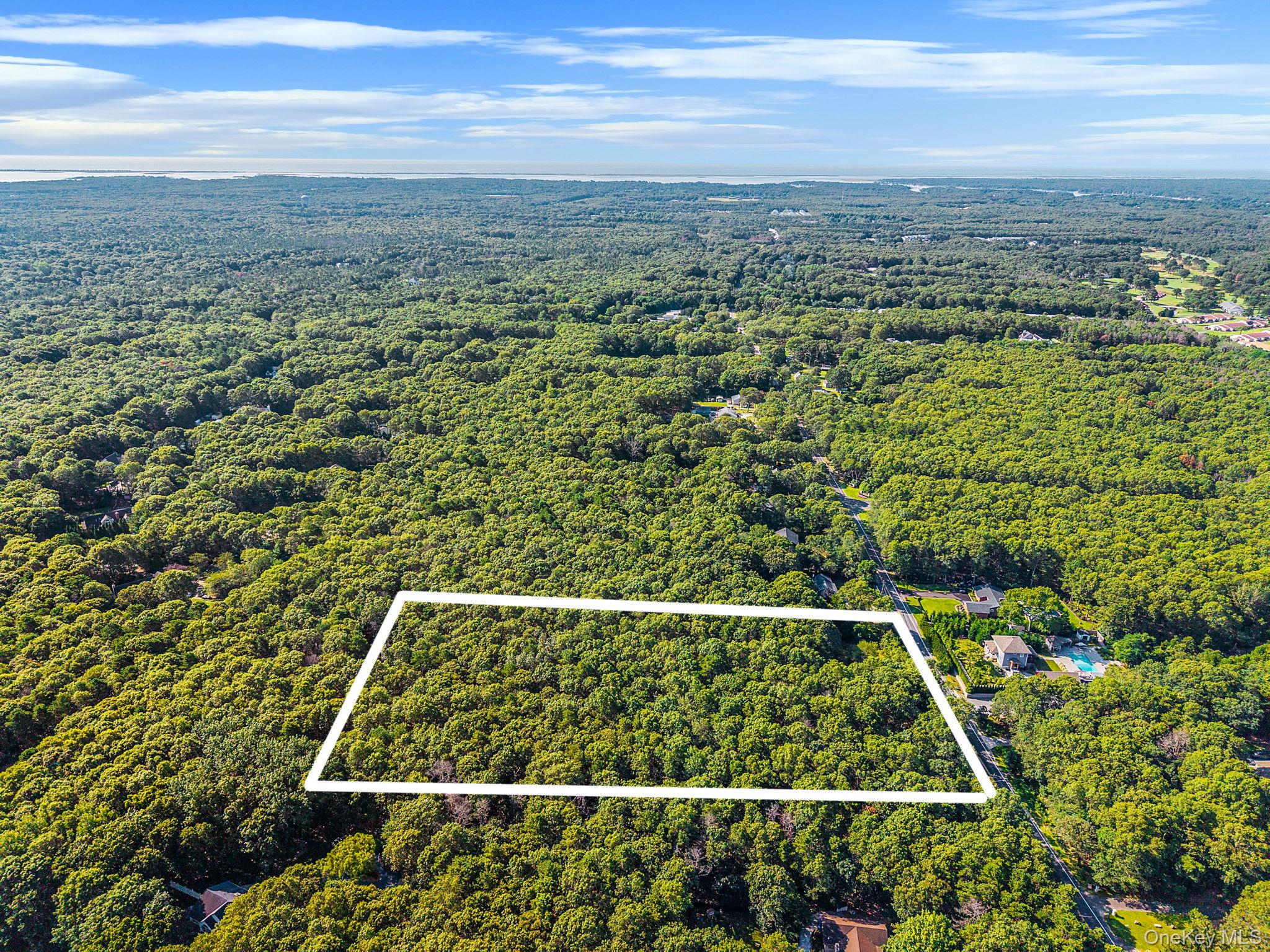 200 Wading River Road, Manorville, NY 11949