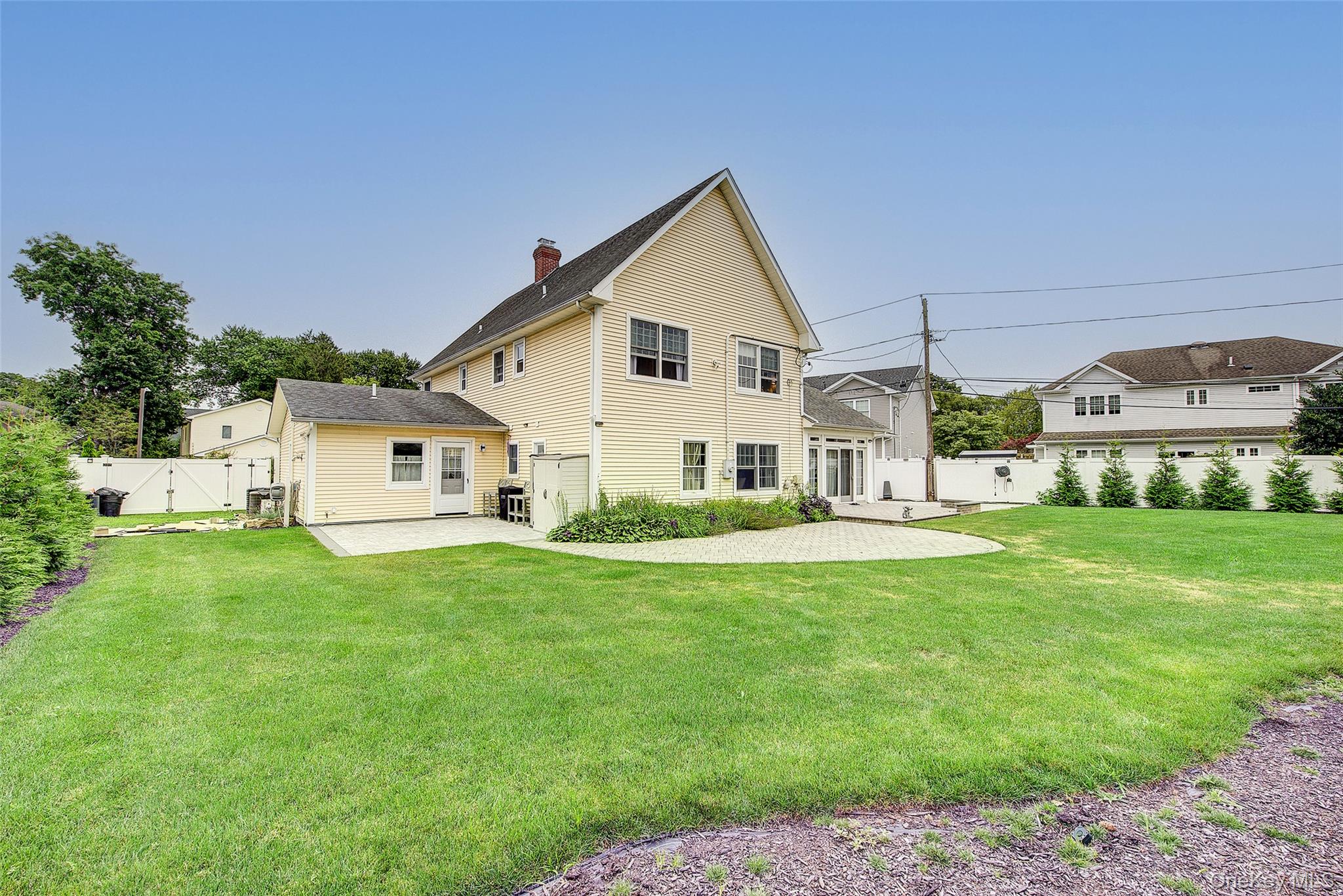 5 Candy Lane, Syosset, NY 11791