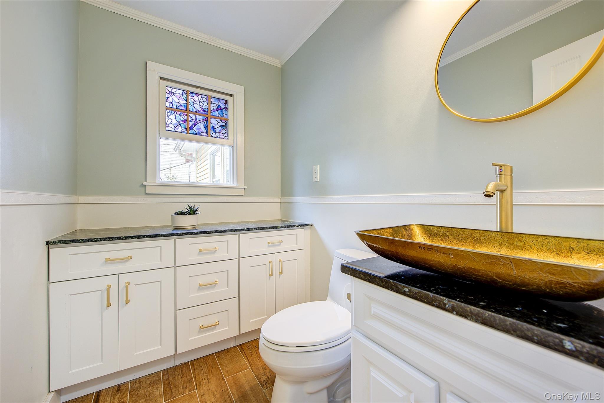 5 Candy Lane, Syosset, NY 11791