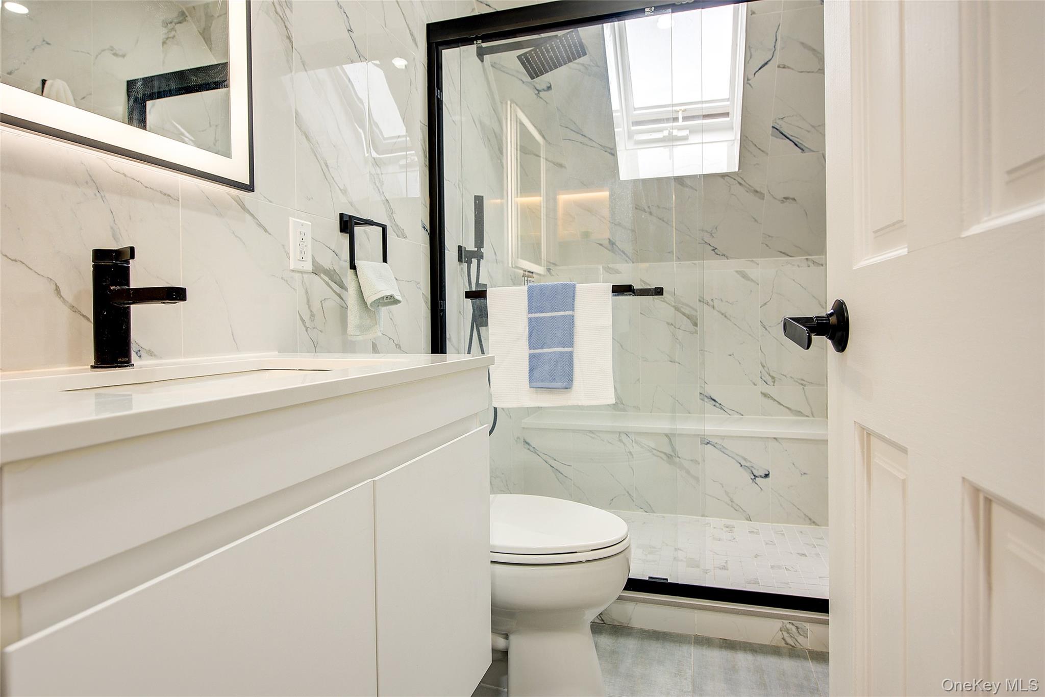 5 Candy Lane, Syosset, NY 11791