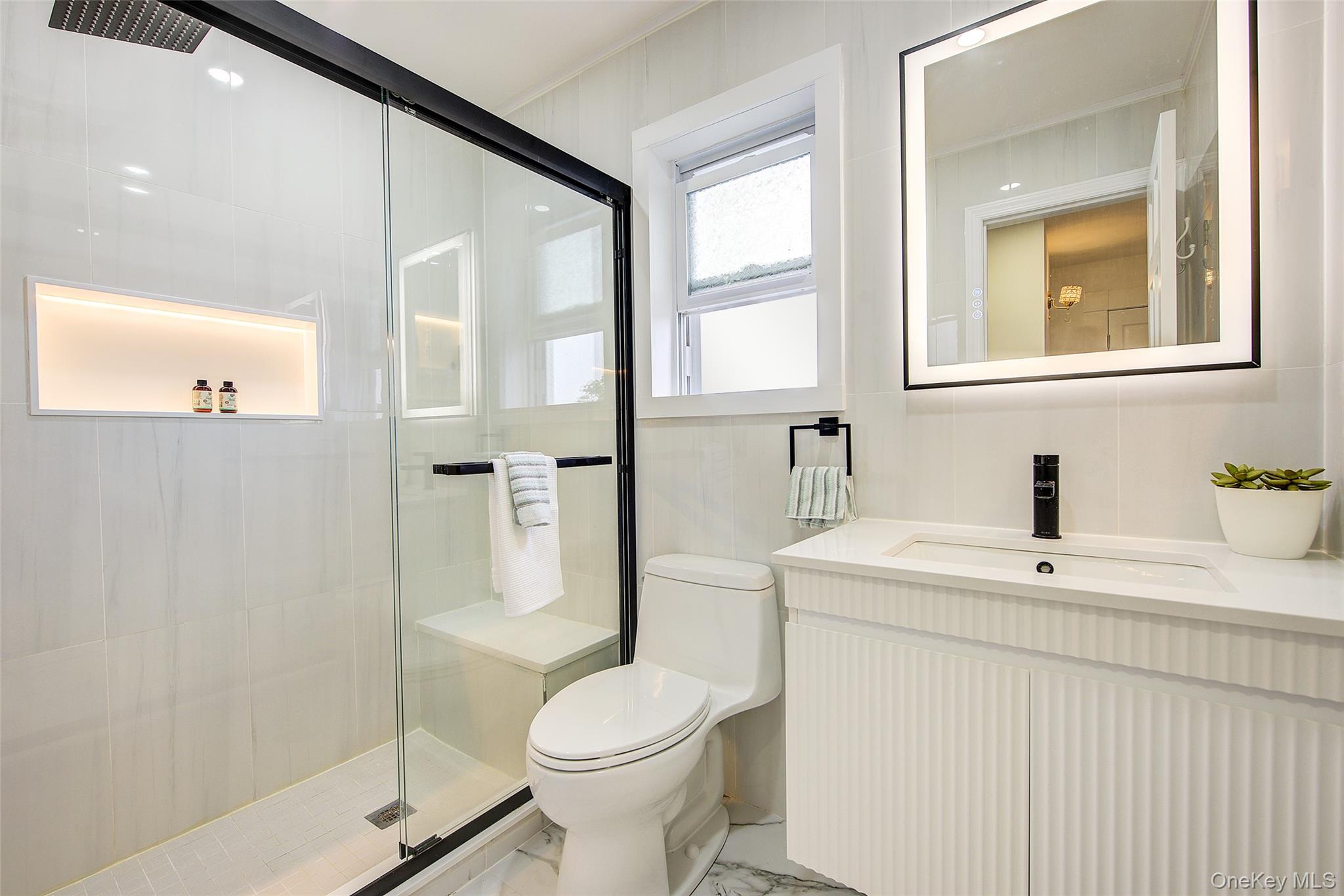 5 Candy Lane, Syosset, NY 11791