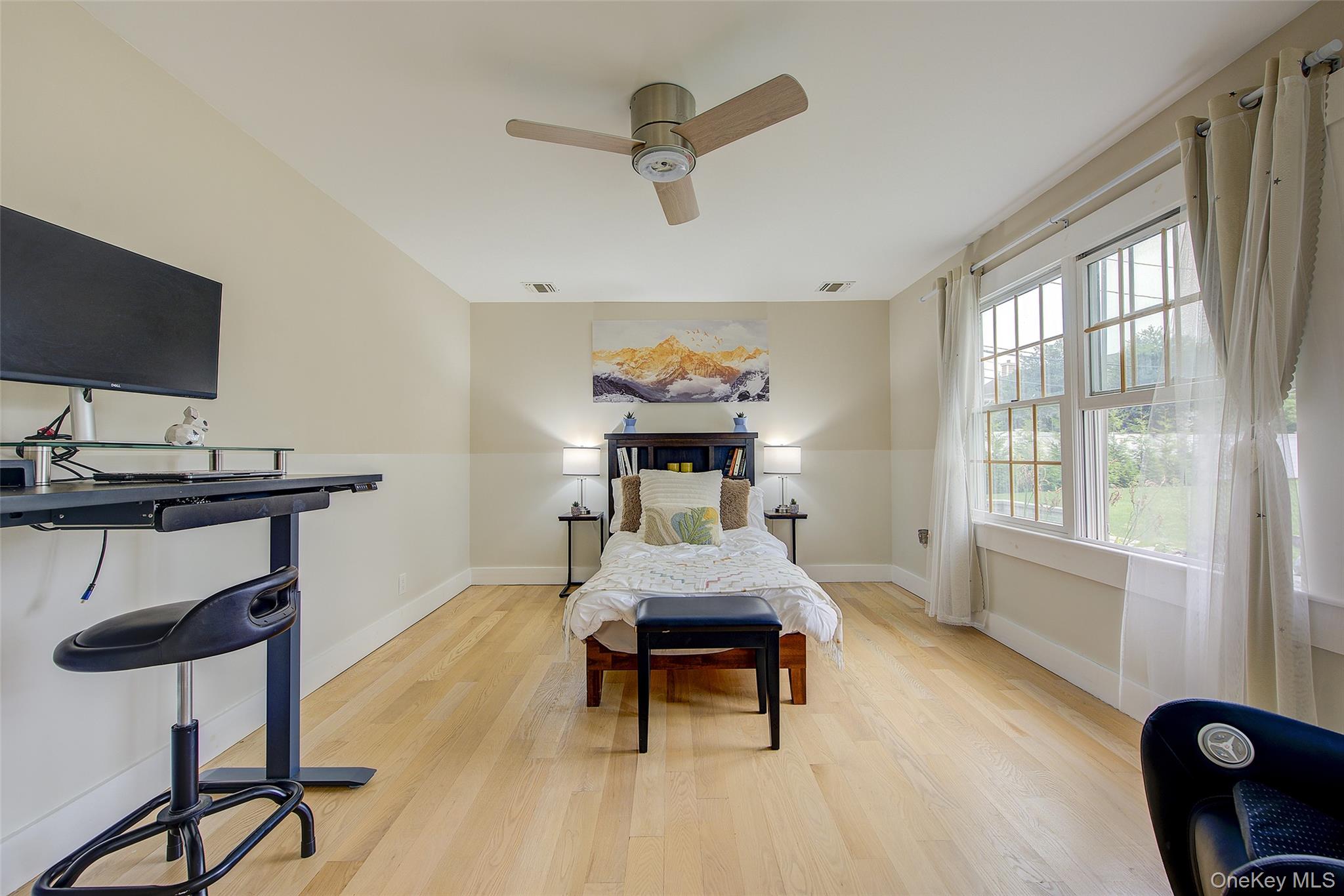 5 Candy Lane, Syosset, NY 11791