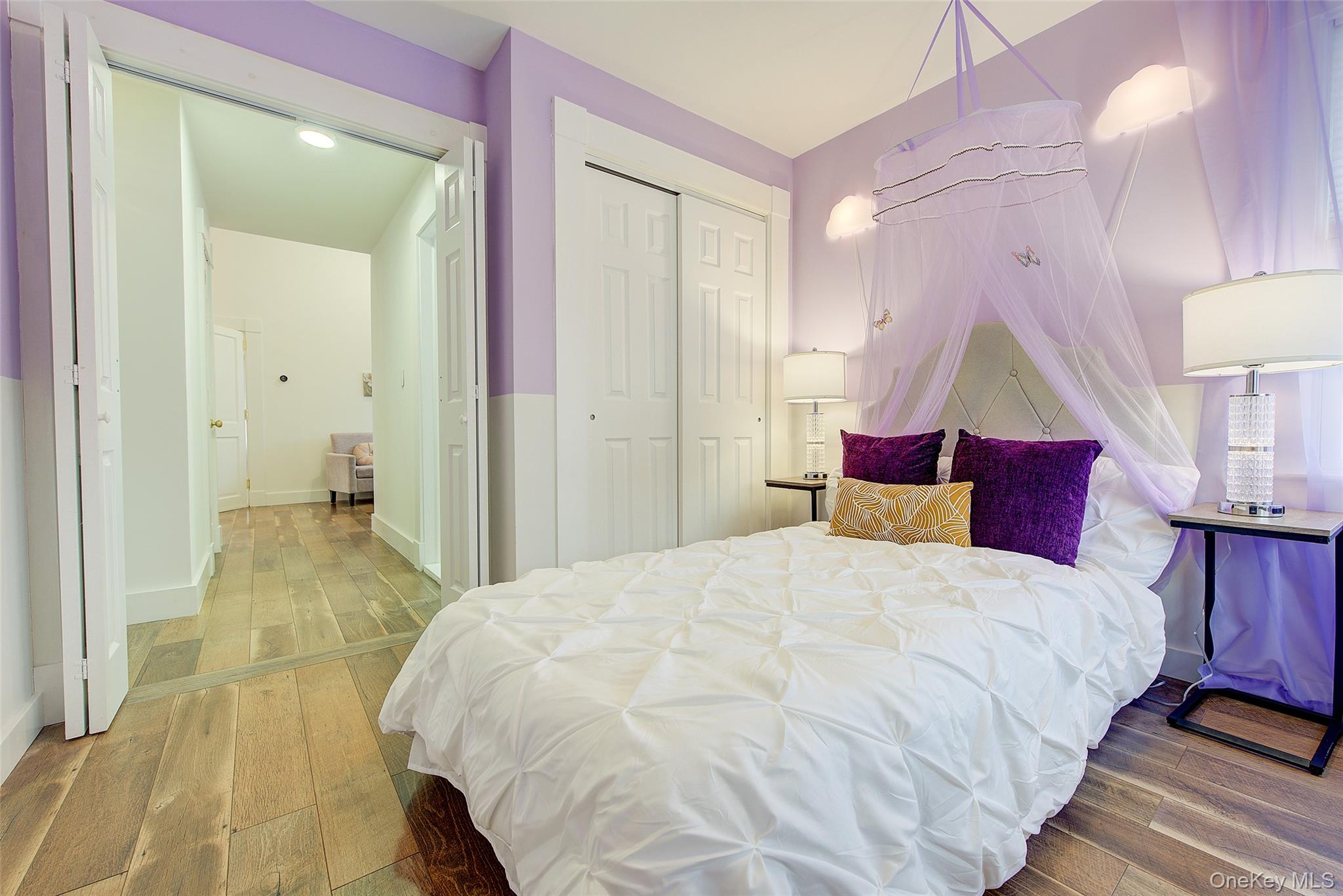 5 Candy Lane, Syosset, NY 11791