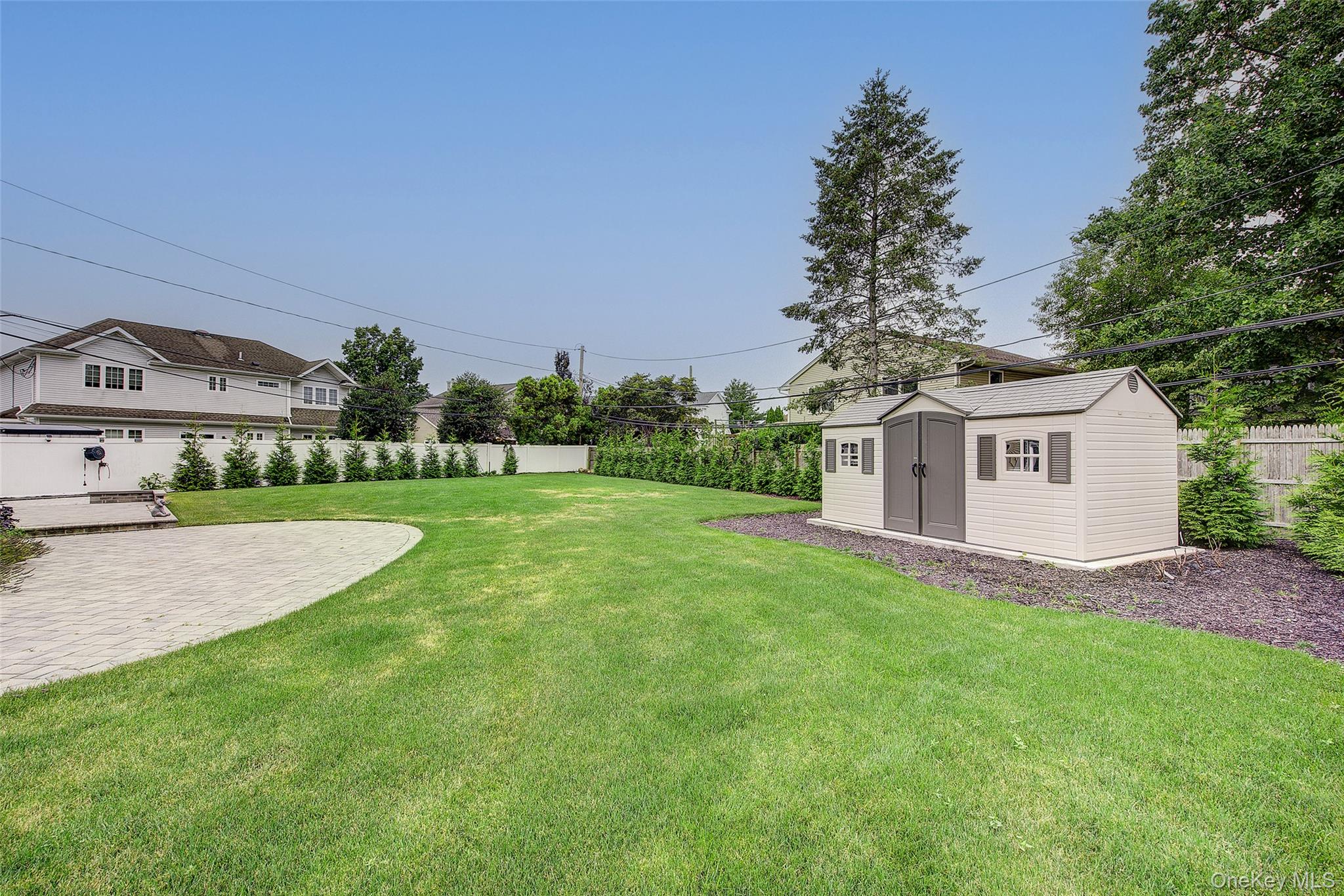 5 Candy Lane, Syosset, NY 11791