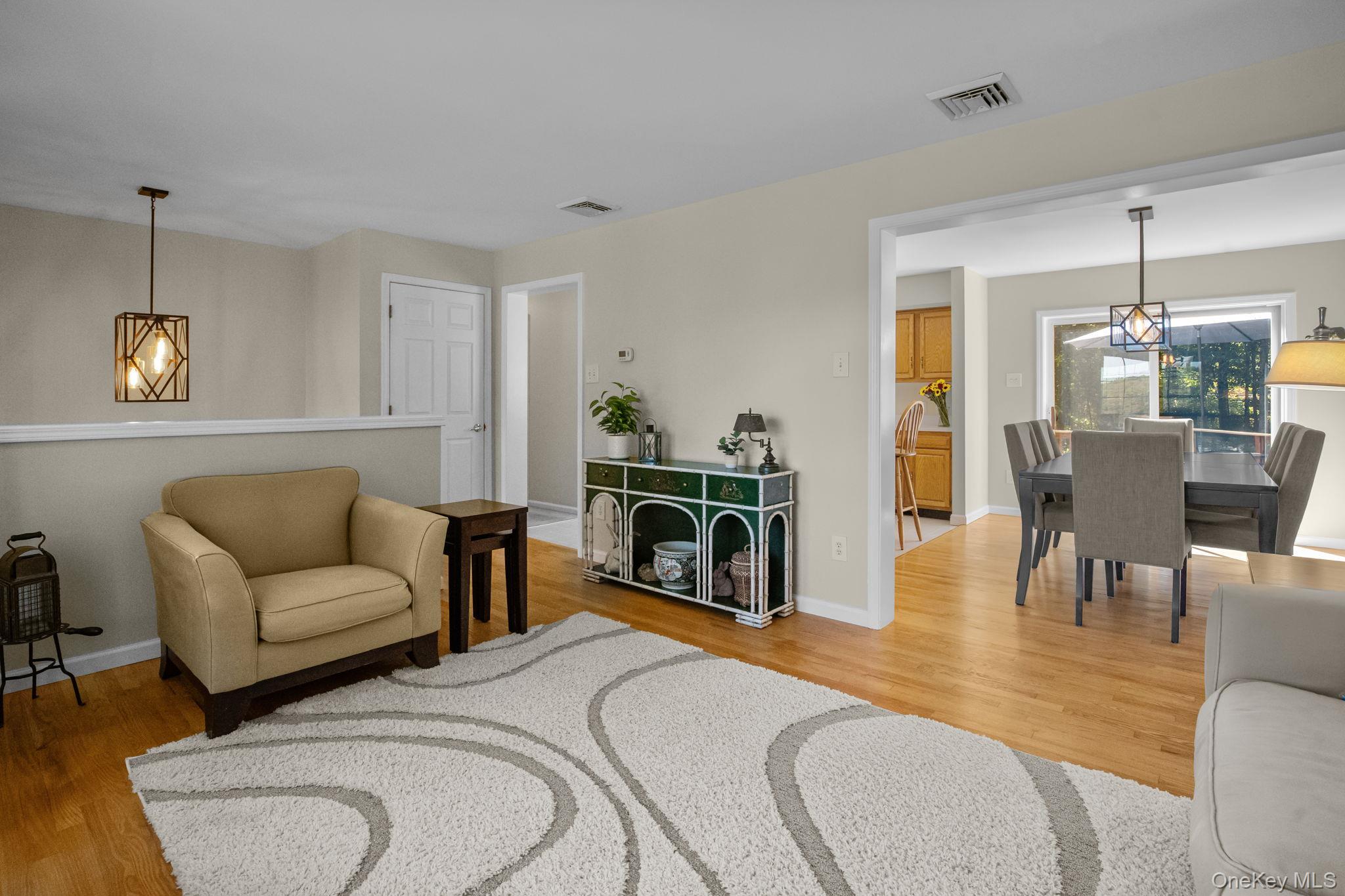 11 Old Martin Road, Hopewell Junction, NY 12533