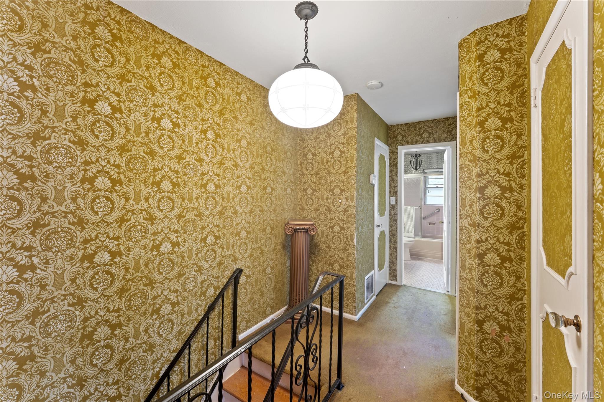 25340 147th Avenue, Rosedale, NY 11422