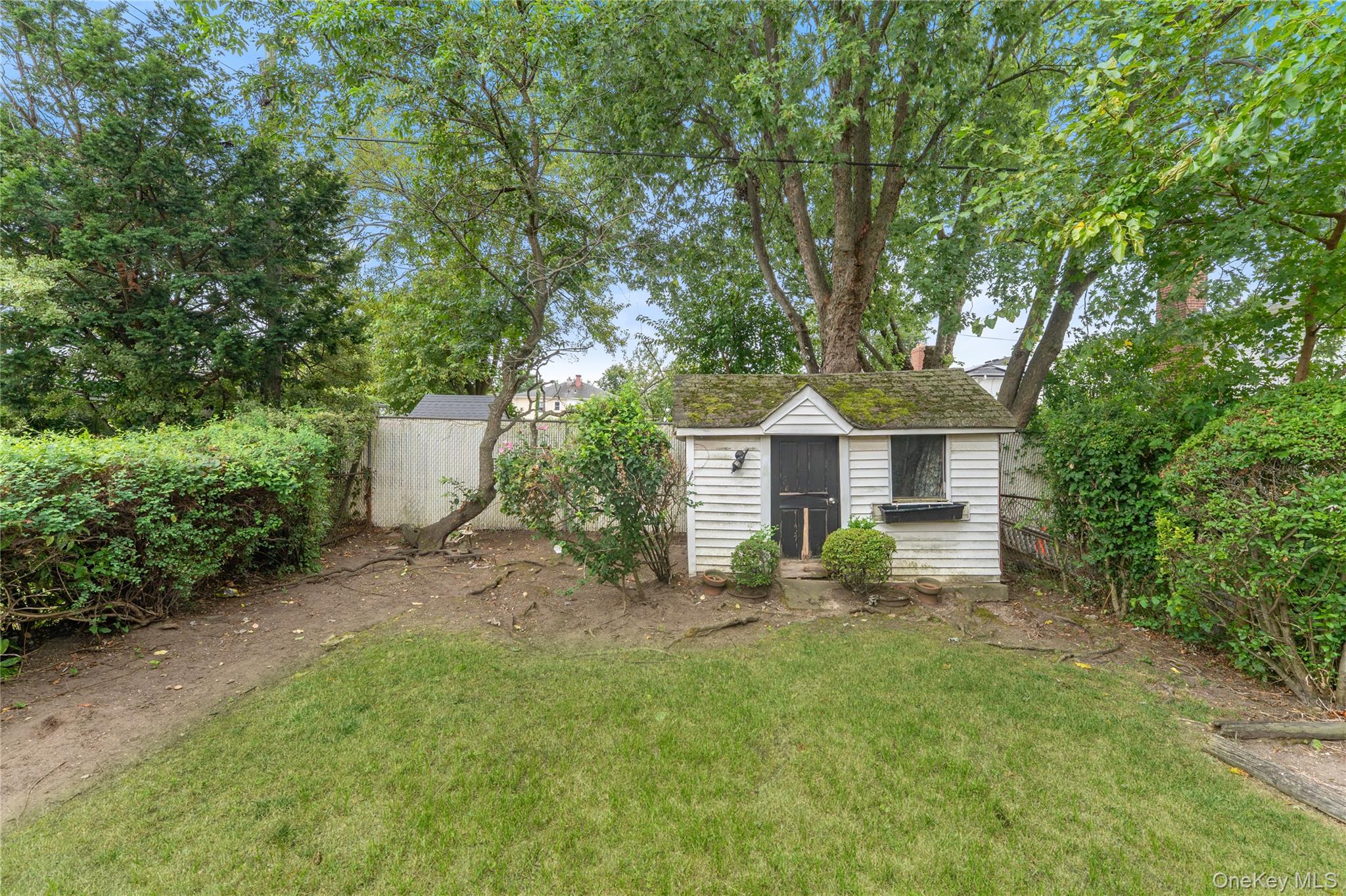 25340 147th Avenue, Rosedale, NY 11422