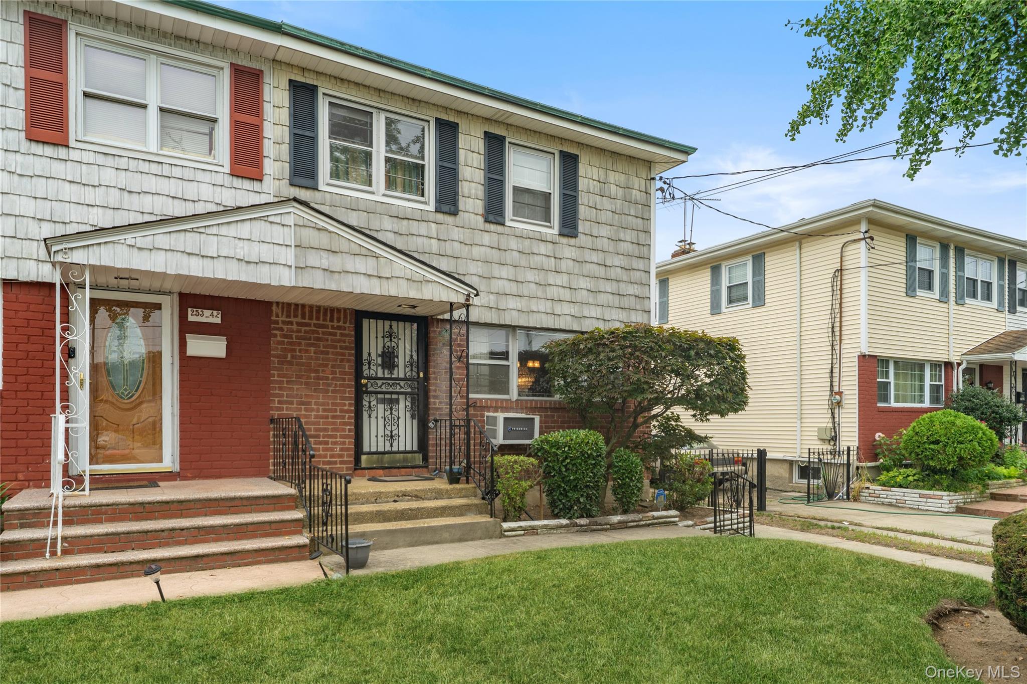 25340 147th Avenue, Rosedale, NY 11422