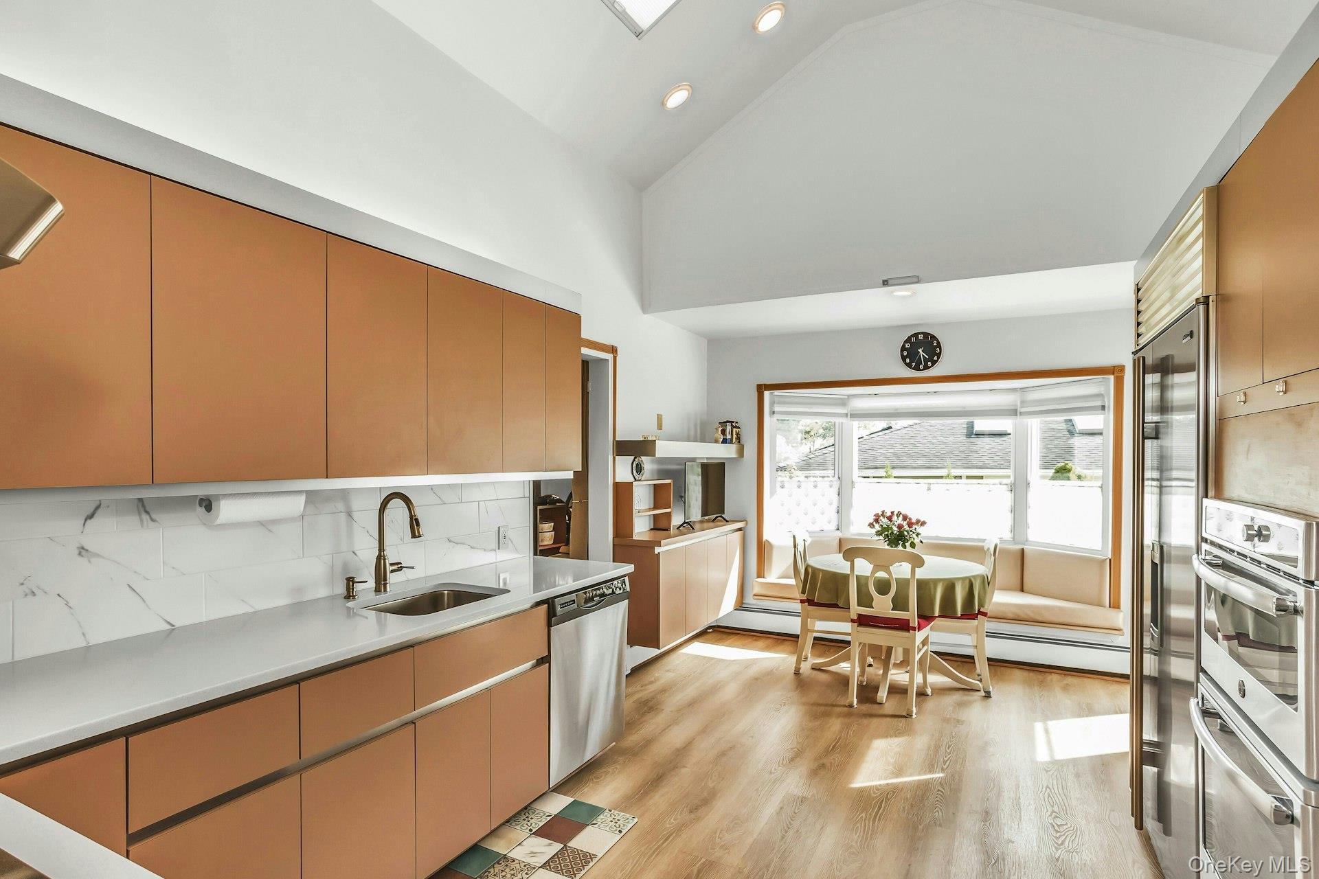 53 Hightop Lane, Jericho, NY 11753