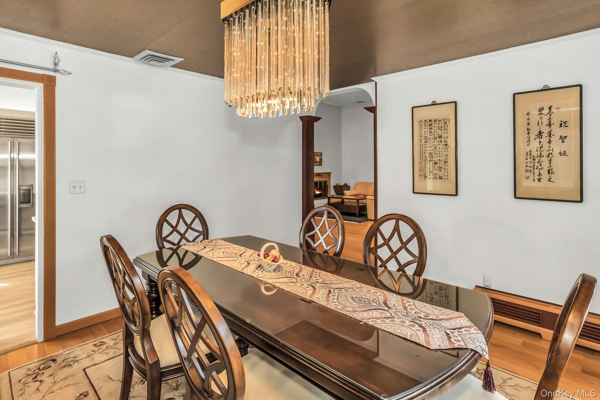 53 Hightop Lane, Jericho, NY 11753