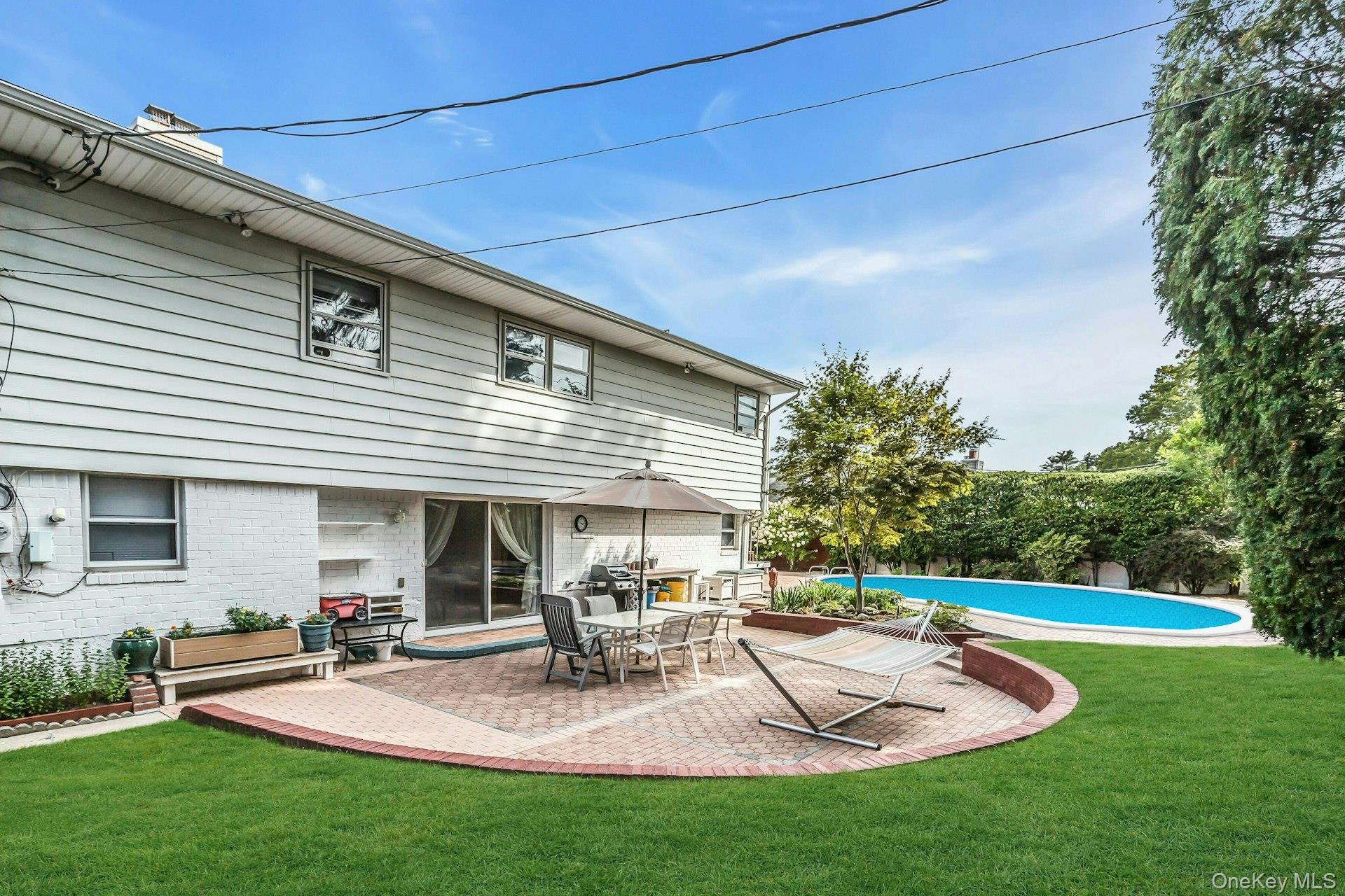 53 Hightop Lane, Jericho, NY 11753