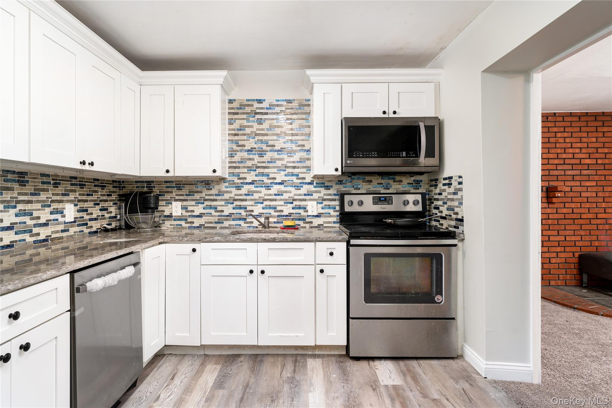 10 Sunnyside Drive, Sound Beach, NY 11789