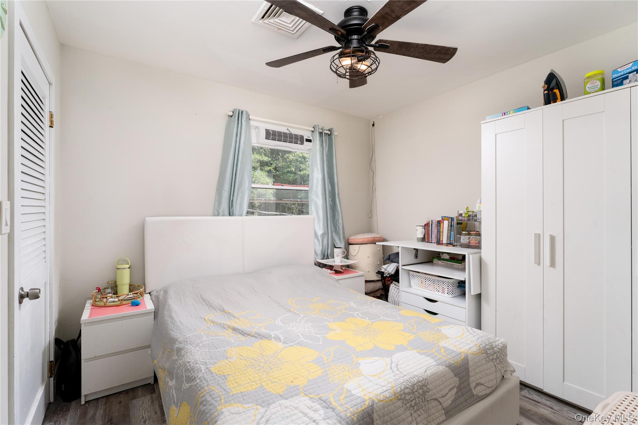 10 Sunnyside Drive, Sound Beach, NY 11789