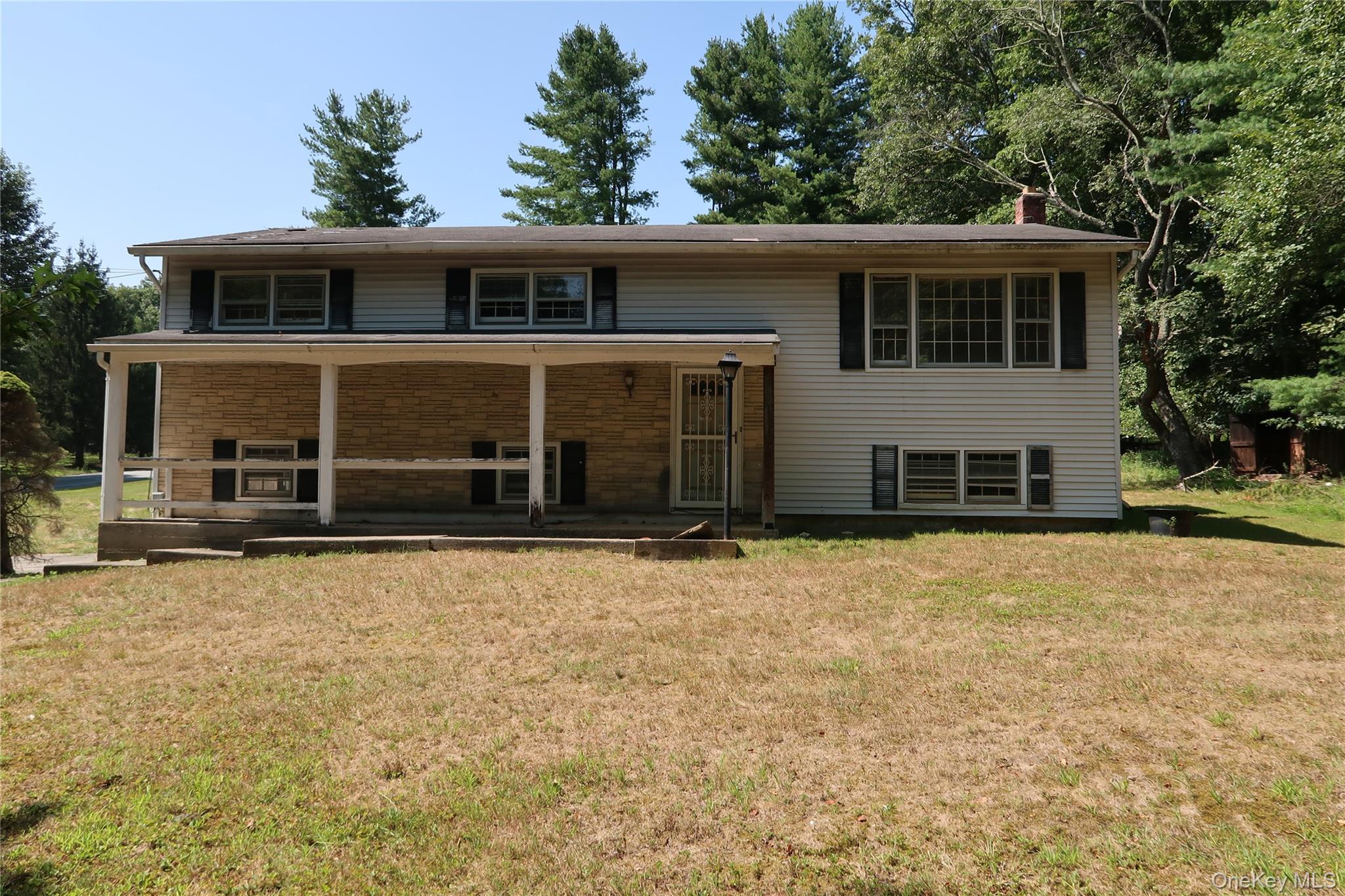 2 Valley View Road, Bloomingburg, NY 12721