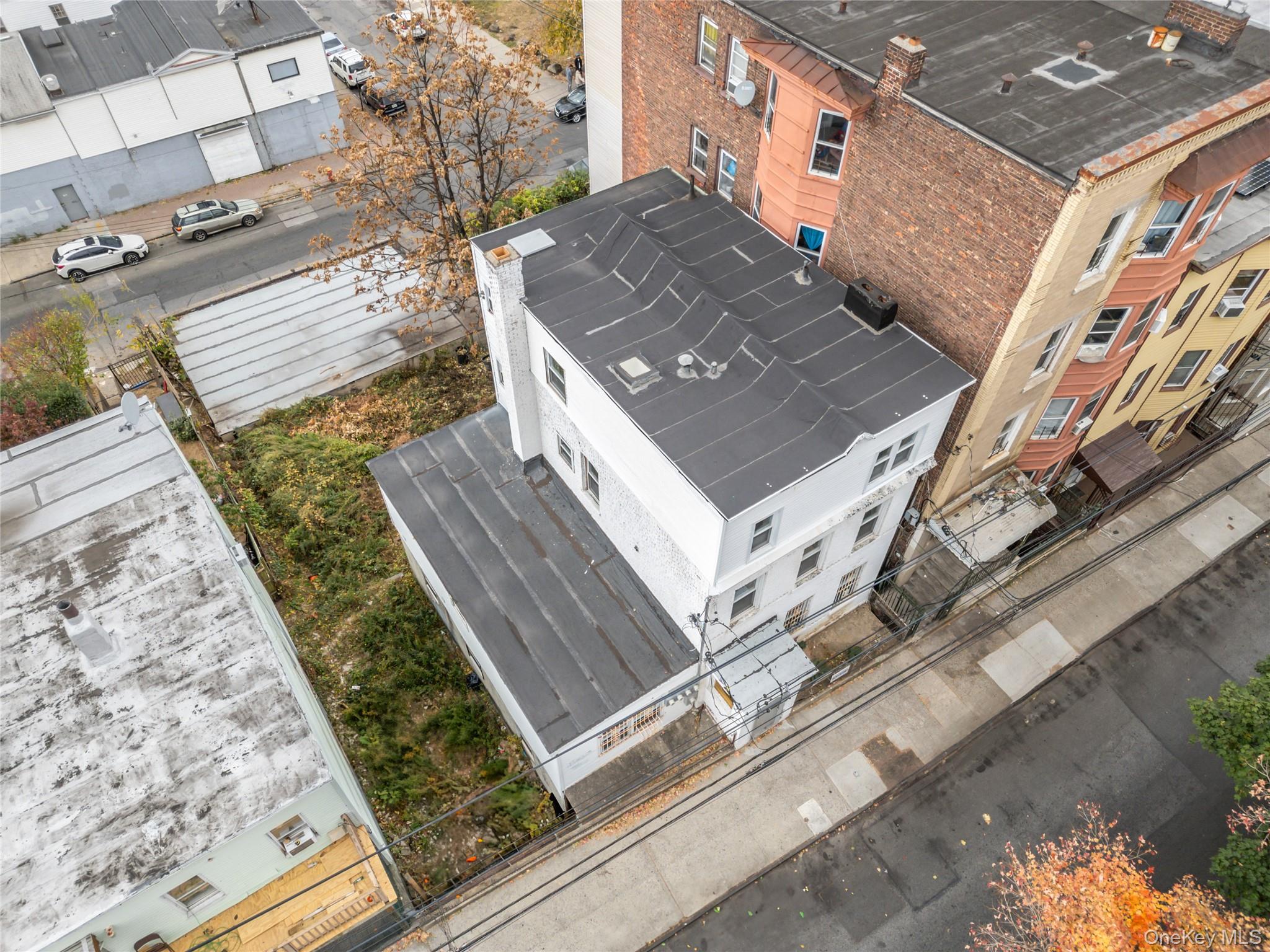 13 Van Cortlandt Park Avenue, Yonkers, NY 10705