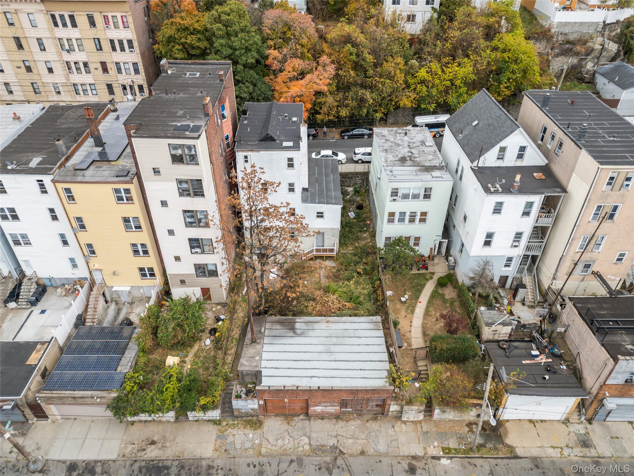 13 Van Cortlandt Park Avenue, Yonkers, NY 10705