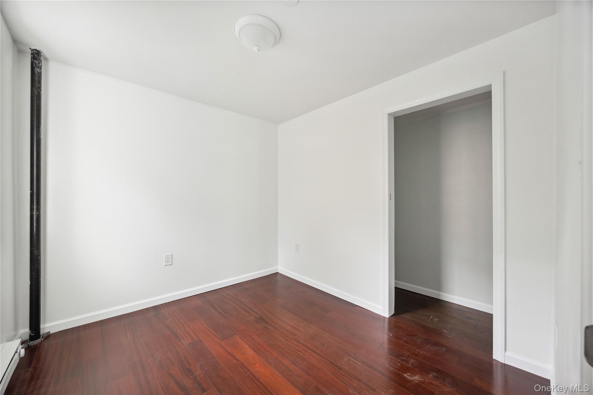 13 Van Cortlandt Park Avenue, Yonkers, NY 10705