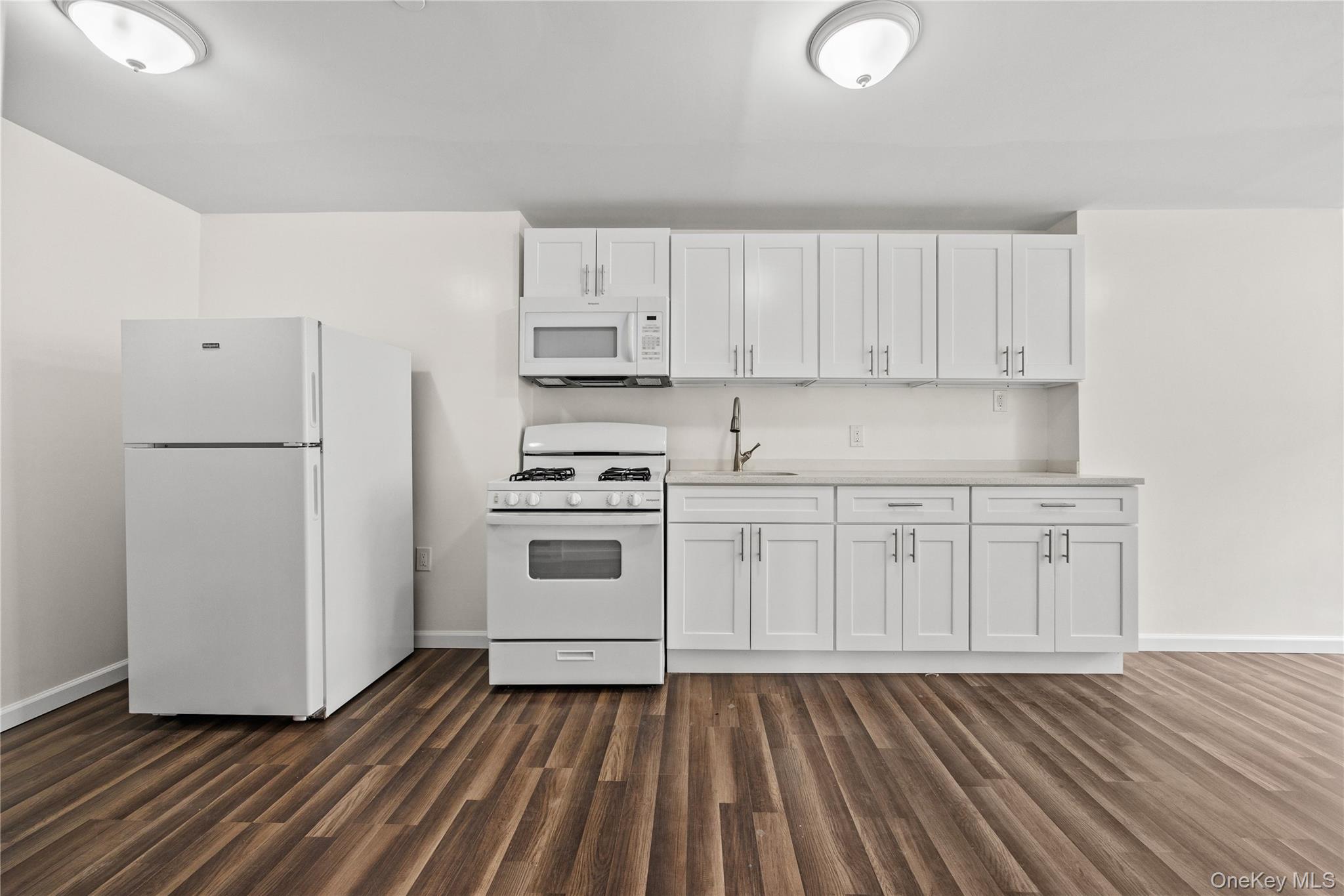 13 Van Cortlandt Park Avenue, Yonkers, NY 10705